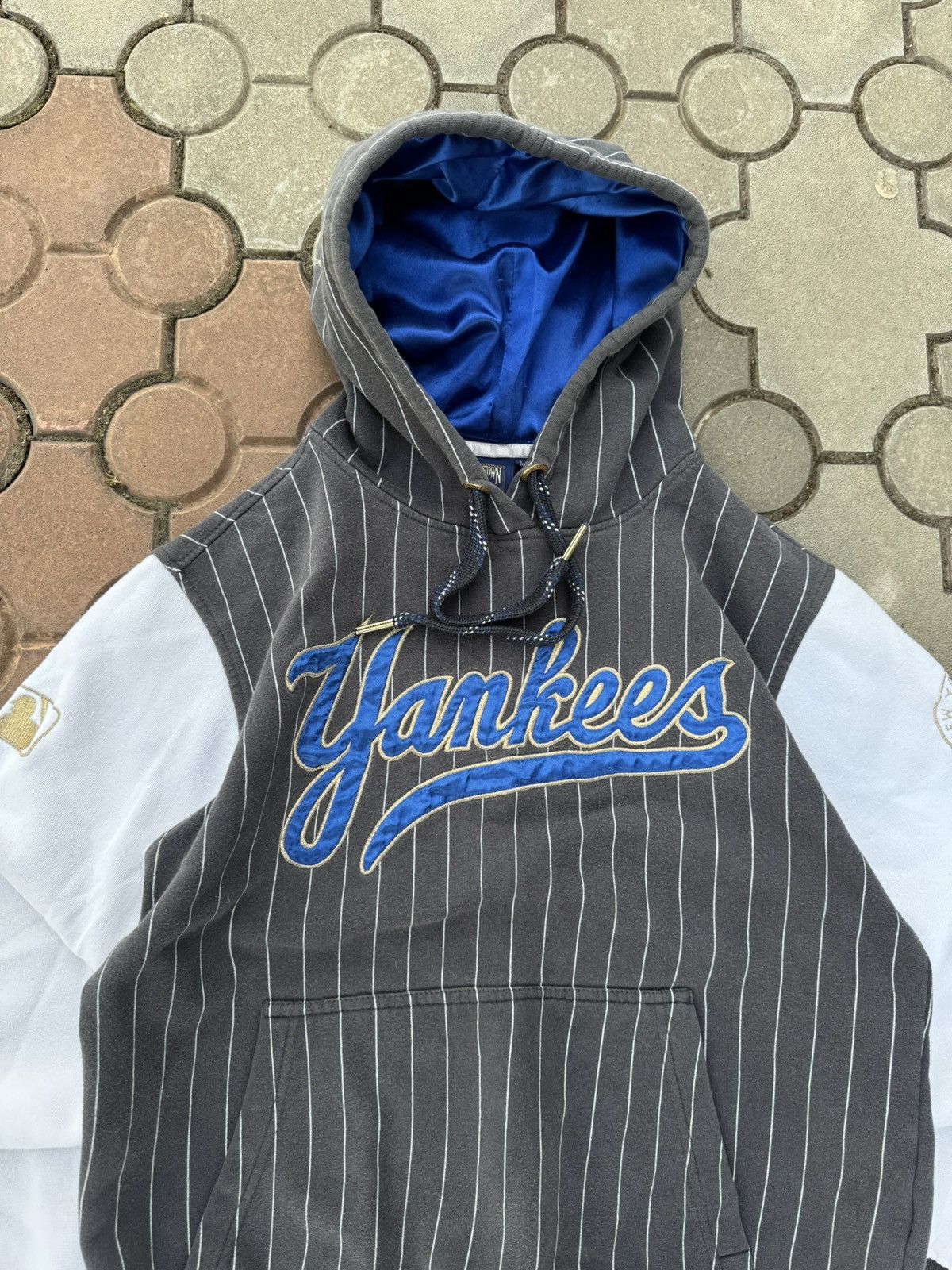 New York Yankees Vintage New York Yankees Y2K Baggy Hoodie Size US M / EU 48-50 / 2 - 3 Thumbnail