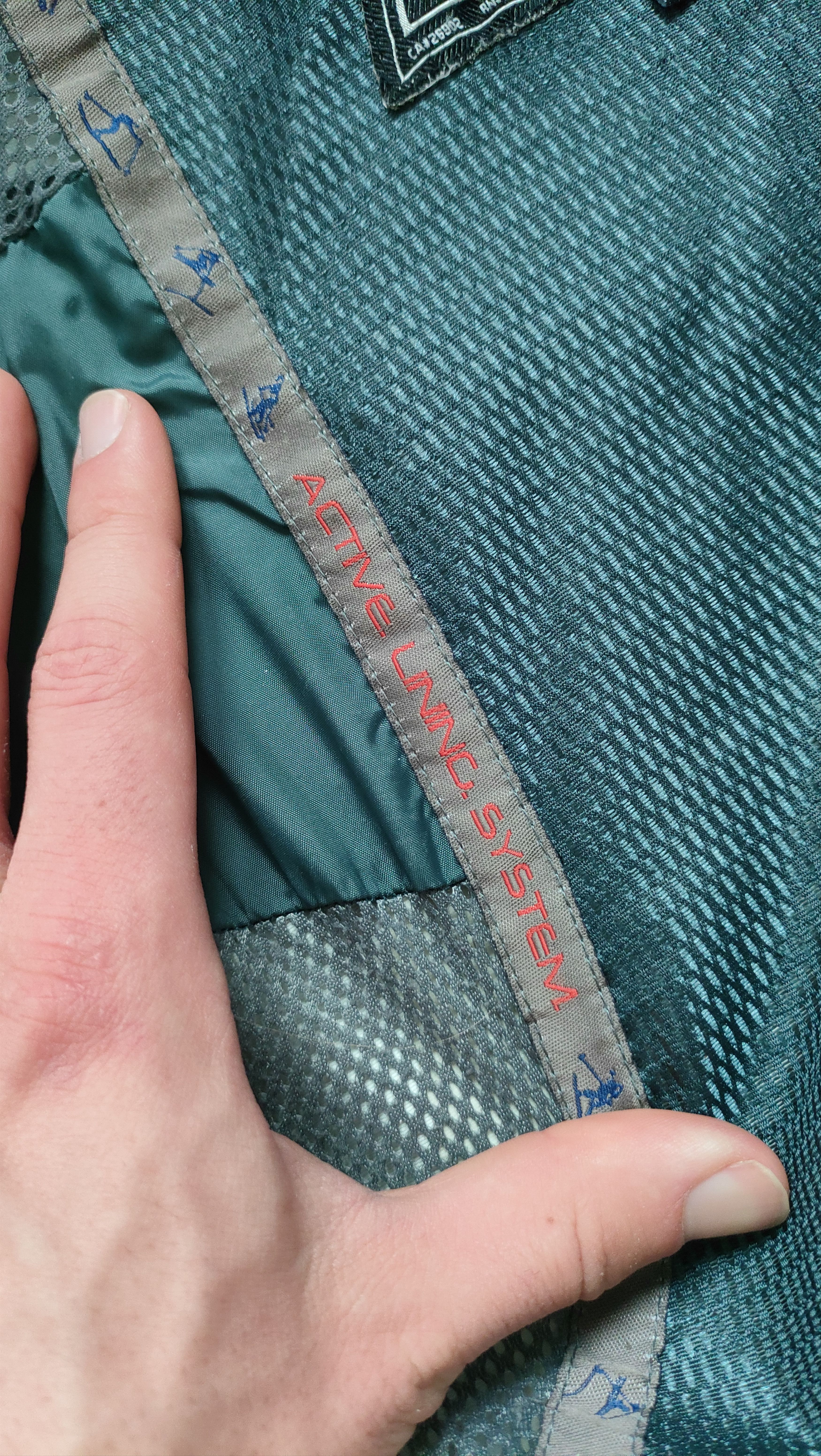 Analog 2000s ANALOG Shield ski jacket Size US S / EU 44-46 / 1 - 20 Thumbnail