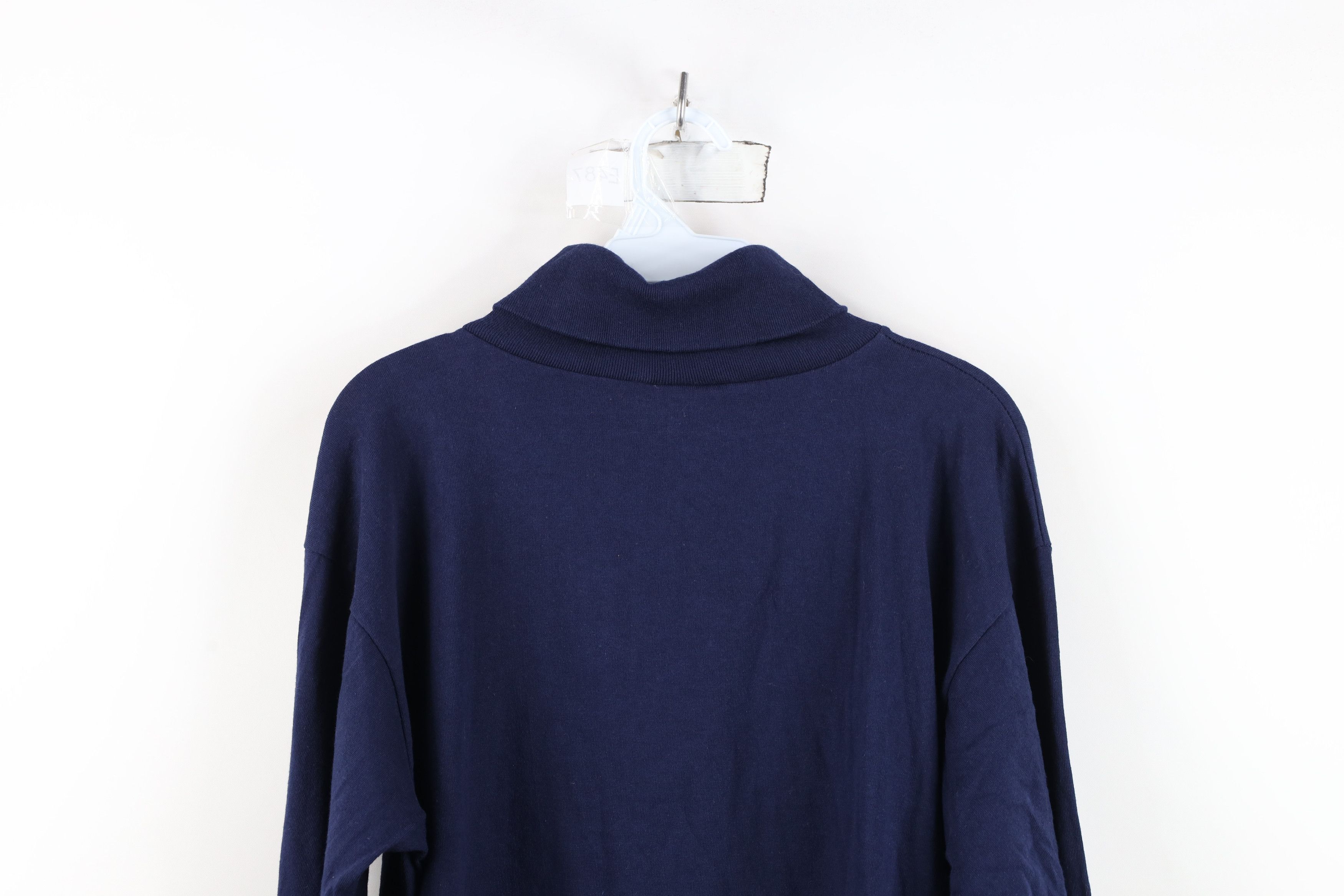 Vintage Vintage 90s University of Toledo Turtleneck T-Shirt Blue USA Size US L / EU 52-54 / 3 - 12 Thumbnail
