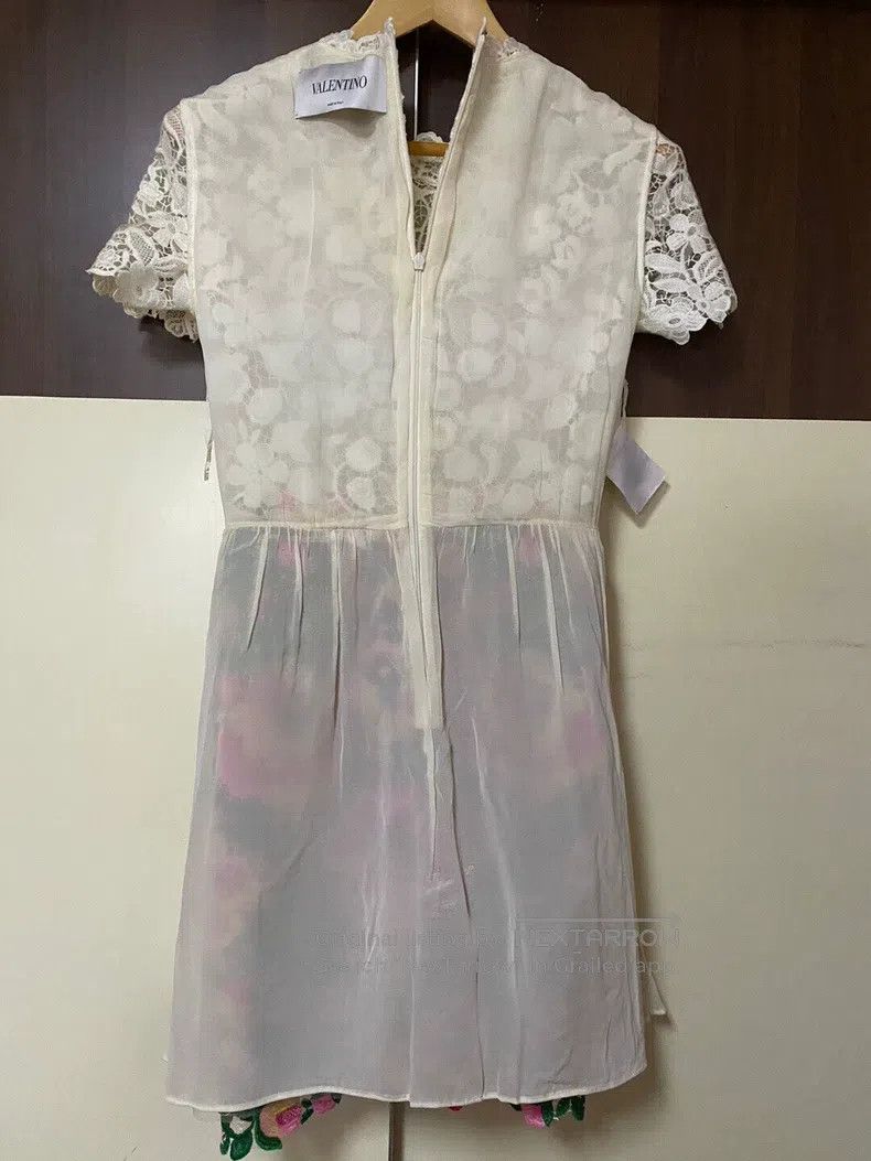 Valentino Valentino Lace dress Size XL / US 12-14 / IT 48-50 - 4 Thumbnail