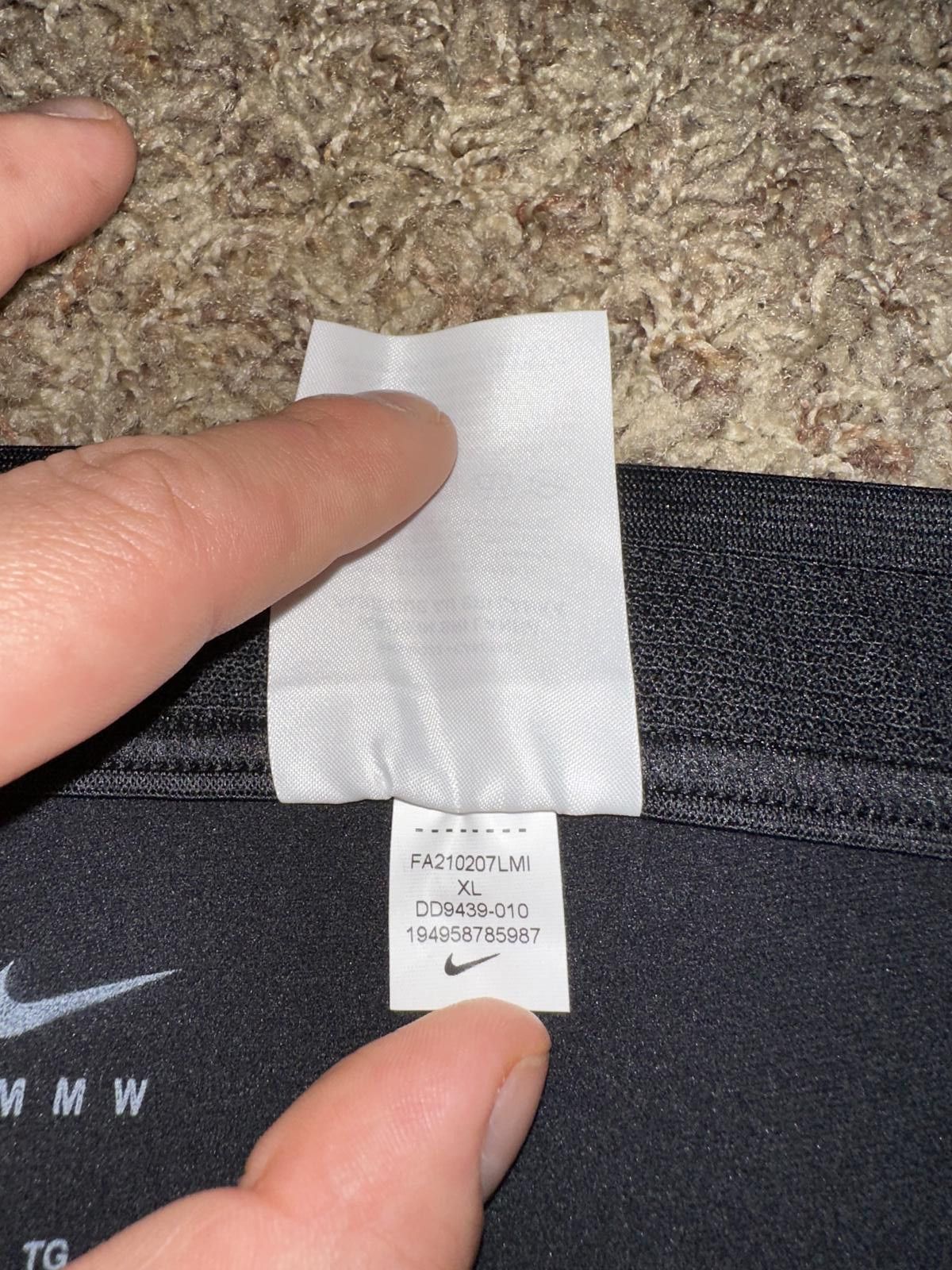 Nike Nike Men’s Dri-FIT x MMW 3-in-1 Black Shorts Size US 36 / EU 52 - 5 Thumbnail