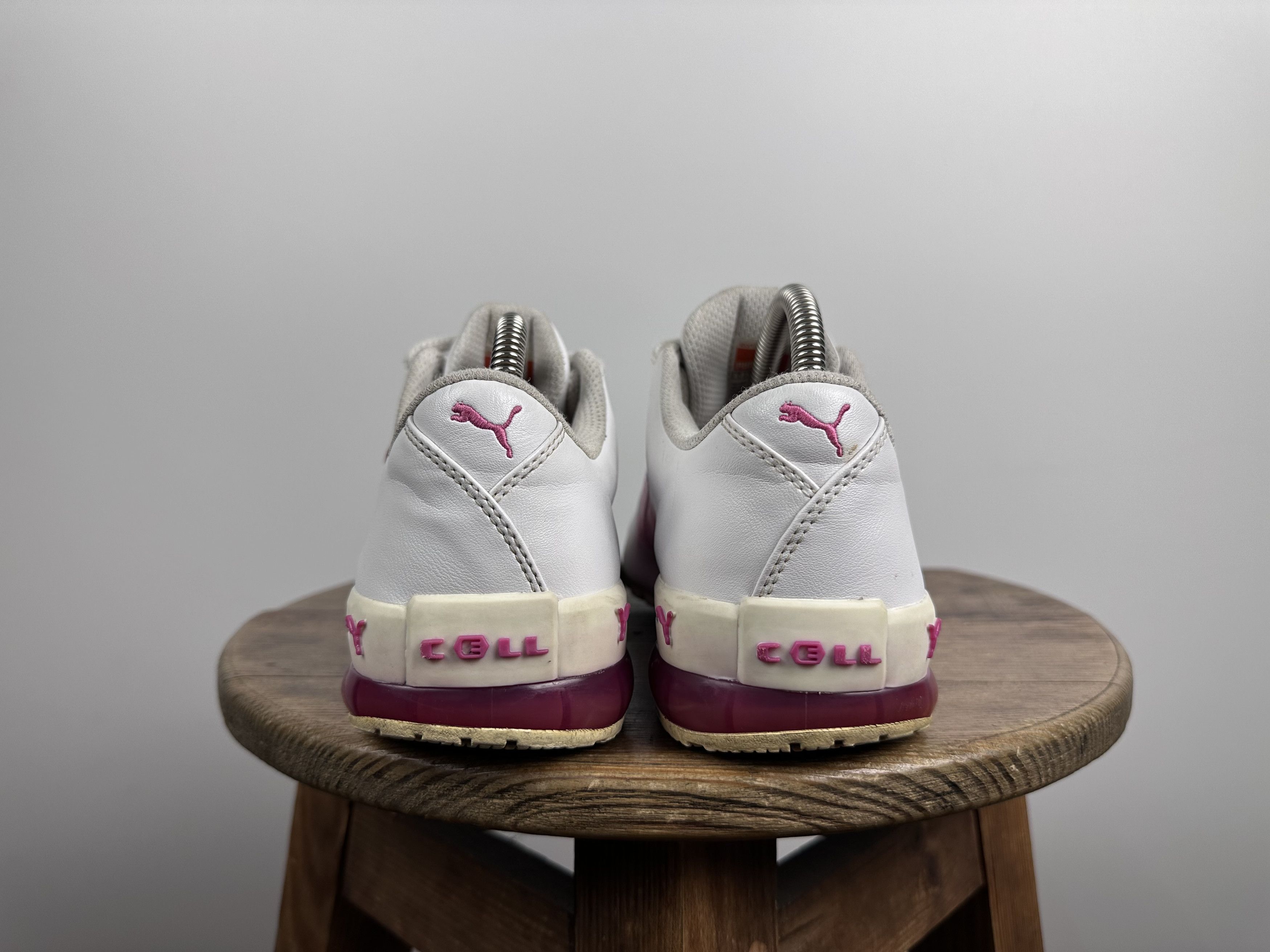 Puma × Vintage Puma Cell Pink White Y2K 2000 Sneakers US5 EU37 UK4 Vintage Size US 5 / IT 35 - 5 Thumbnail
