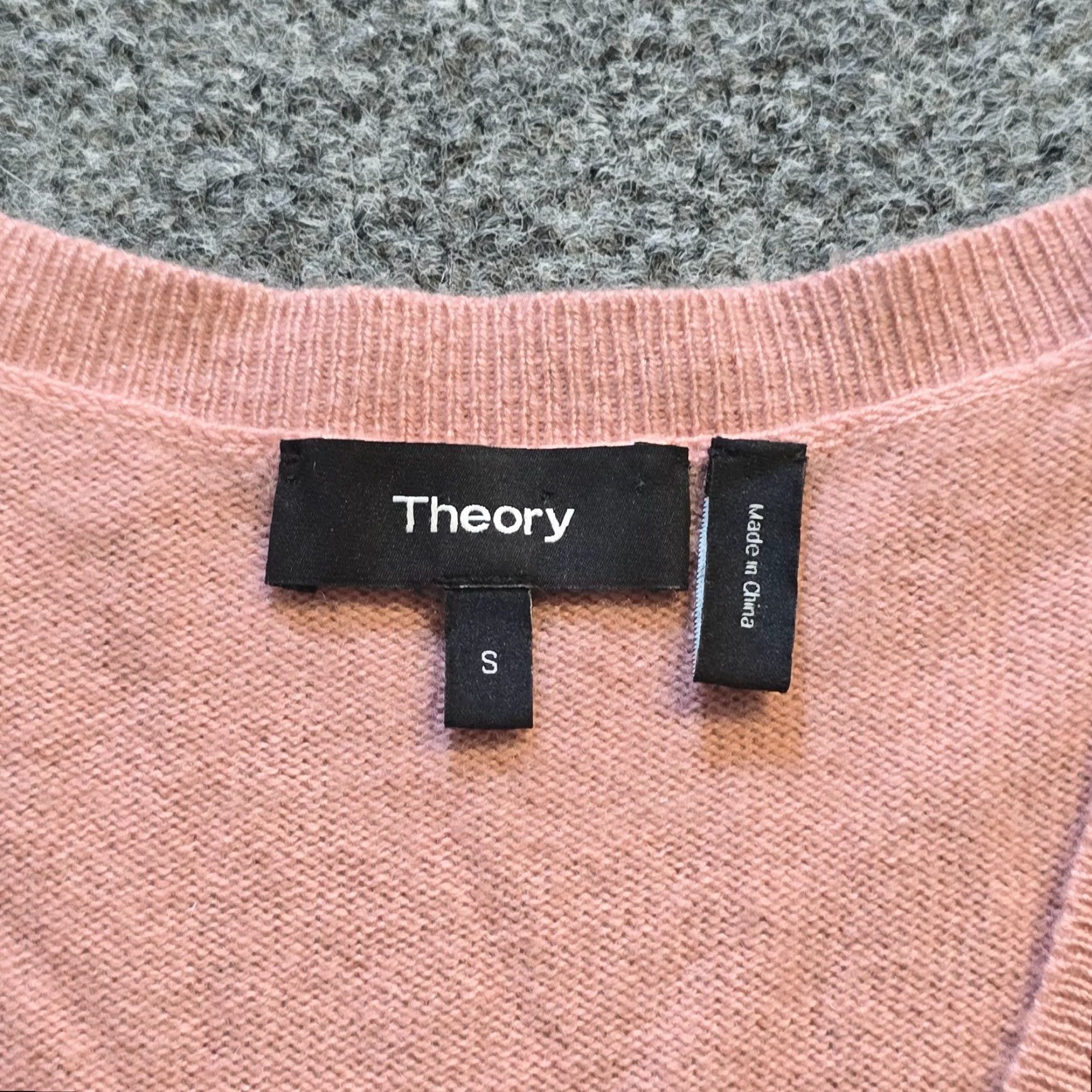 Theory Theory Sweater Women Size S Pink Cashmere Long Sleeve V-Neck Capsule Casual Pullover Regular Knit Winter Fall Size S / US 4 / IT 40 - 3 Thumbnail