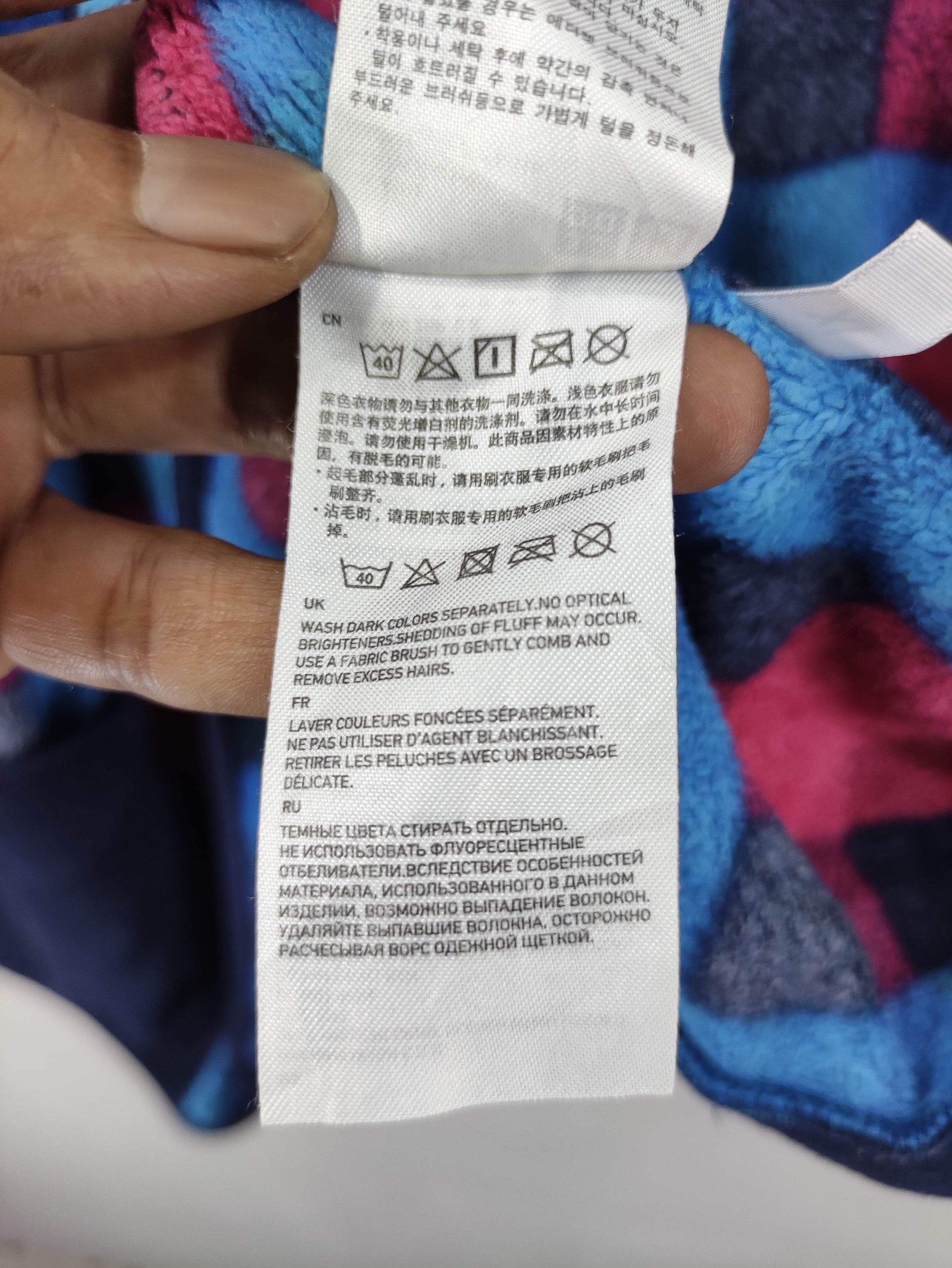 Uniqlo Vintage Uniqlo Fleece Checked Jacket Zipper Size US L / EU 52-54 / 3 - 7 Thumbnail