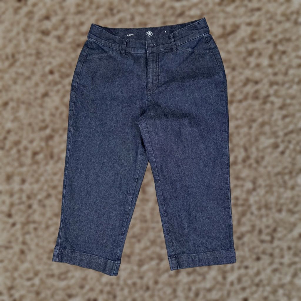 Vintage St. John's Bay Jeans Capri Womens 6 Blue Dark Wash Mid Rise Stretch Denim 28x19 Size 28" / US 6 / IT 42 - 1 Thumbnail