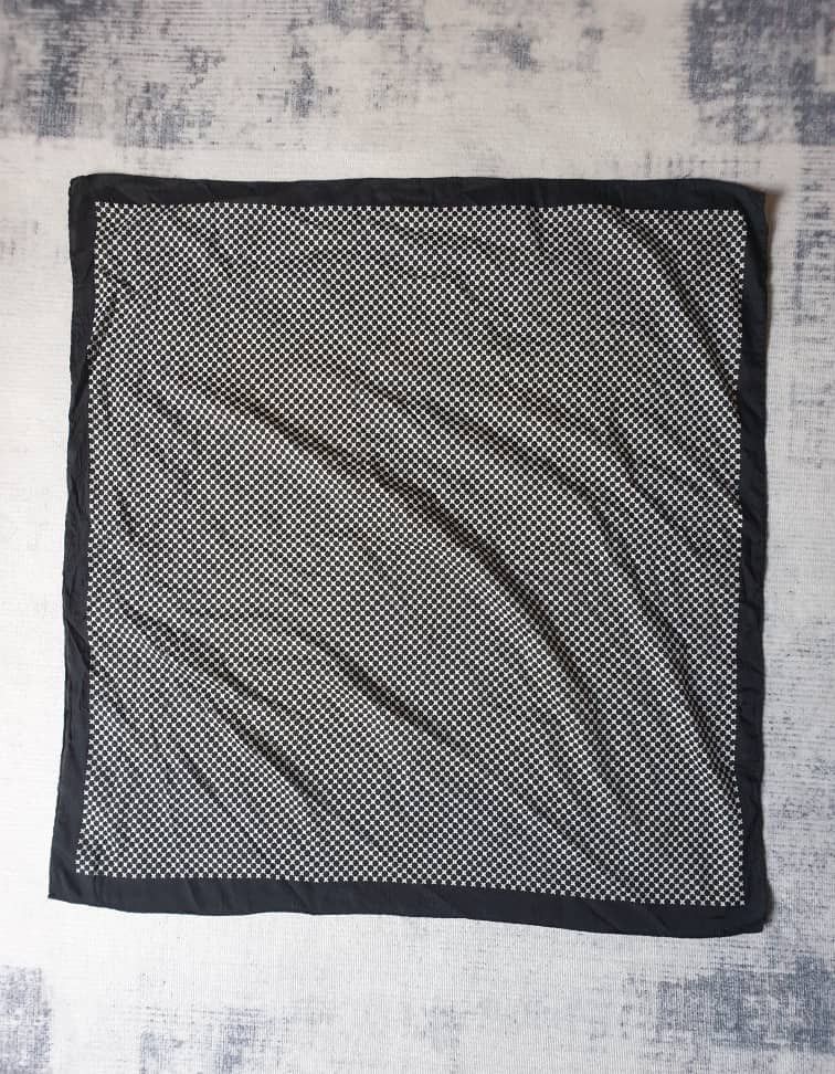 Japanese Brand Unnamed Japanese abstract black white scarves Size ONE SIZE - 1 Thumbnail