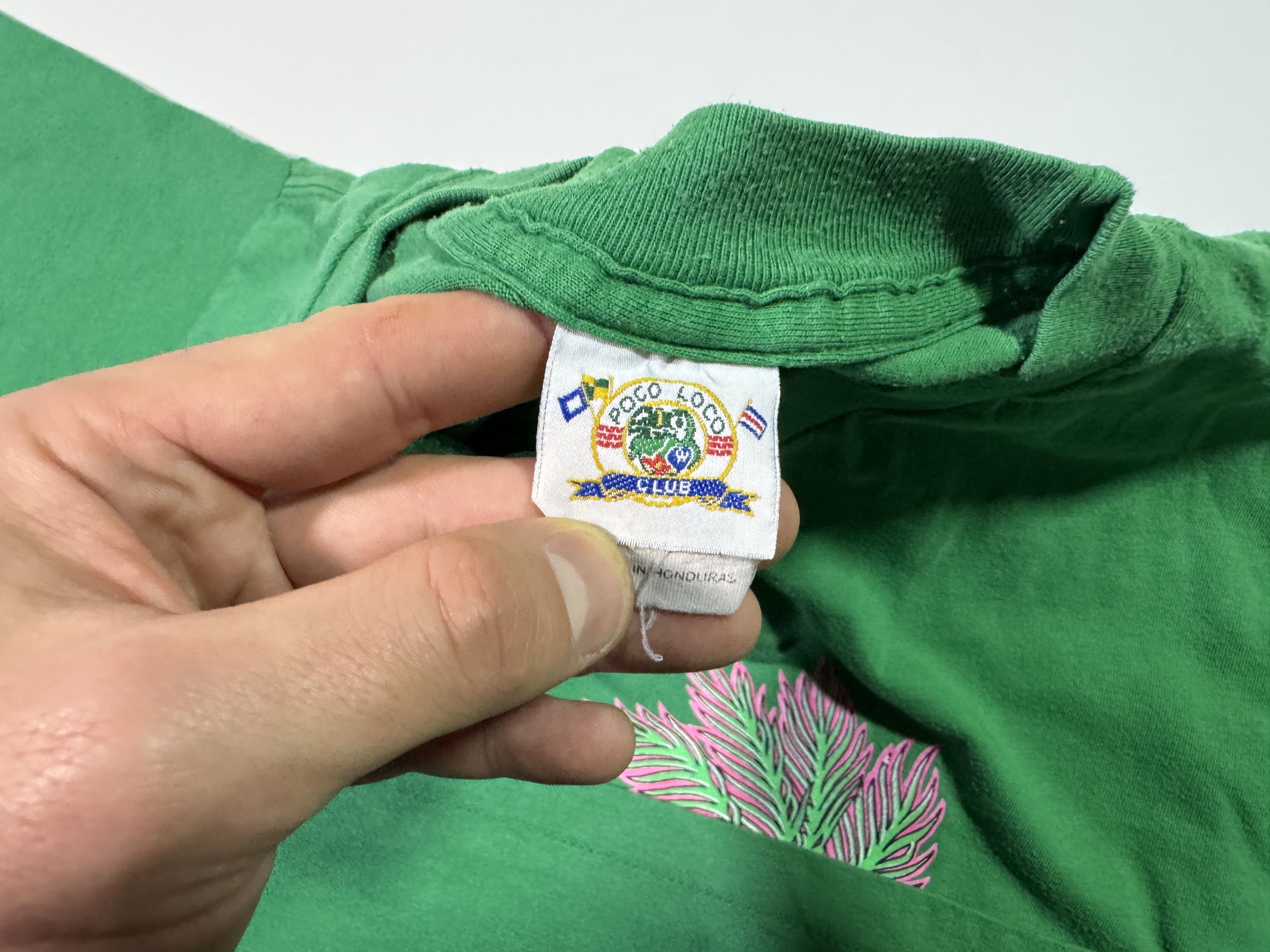 Vintage Vintage 90s Honduras Bay Islands T-shirt by Poco Loco Size US L / EU 52-54 / 3 - 4 Thumbnail