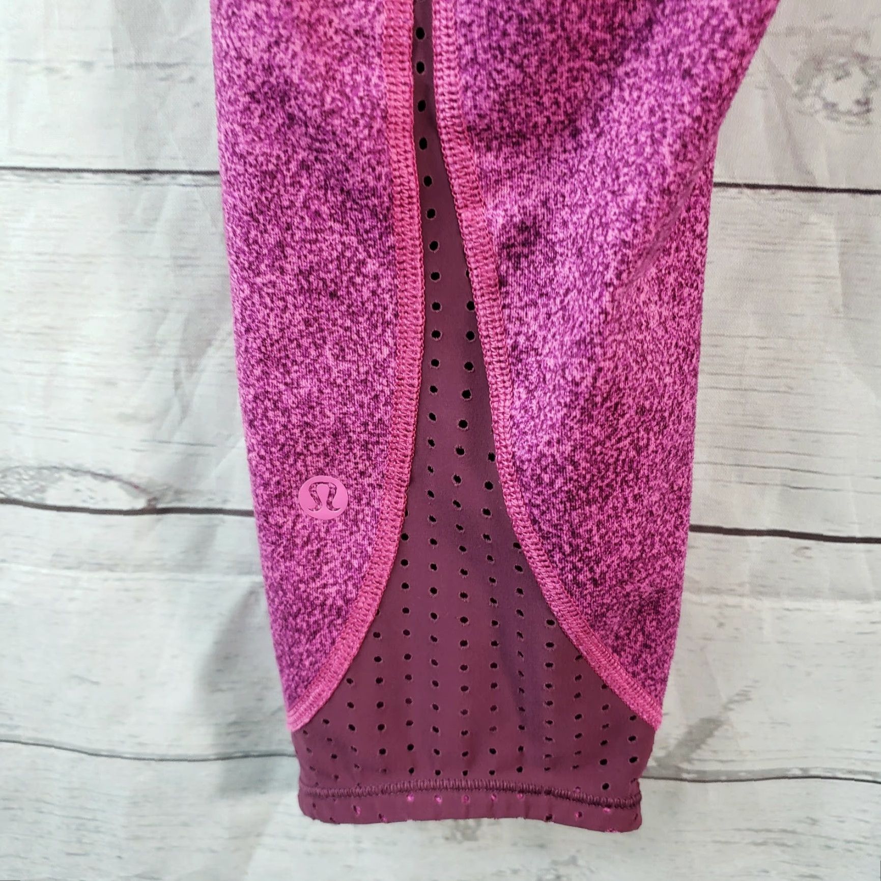 Lululemon Lululemon Womens Transcend Crop Leggings Sz 8 Pink Perforated Pull On Cropped Activewear Womens leggings 8 Pink Size 30" / US 8 / IT 44 - 6 Thumbnail