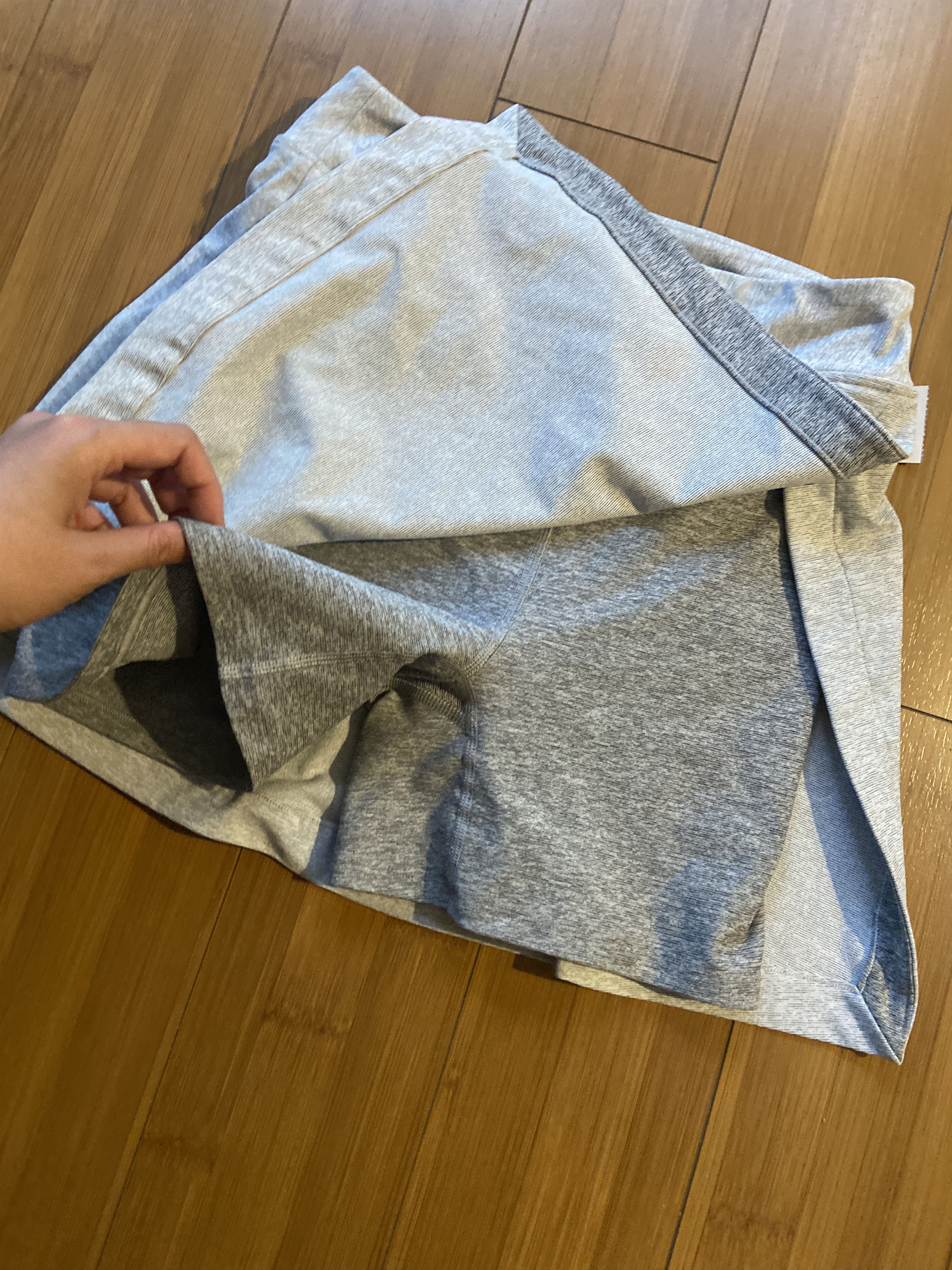 Outdoor Voices Outdoor Voices Slit Workout Tennis Skort Skirt - Grey - XS Size 26" / US 2 / IT 38 - 2 Thumbnail