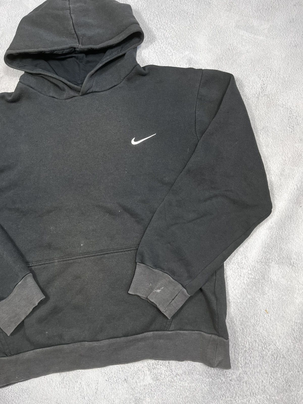 Nike × Vintage Vintage Y2K Nike trashed swoosh hoodie streetwear size L Size L / US 10 / IT 46 - 3 Thumbnail
