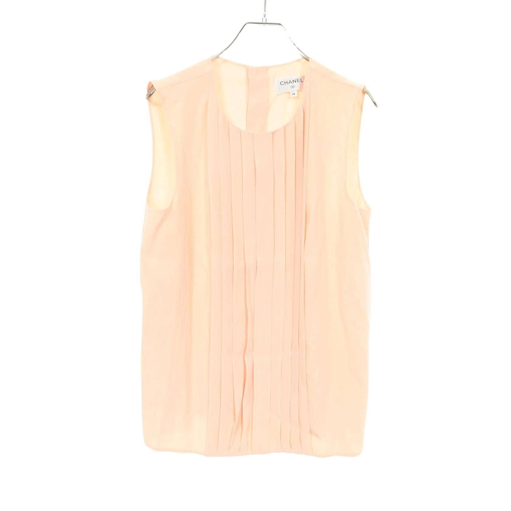 Chanel Chanel Chanel Silk Blouse Textile Tops DUTY FREE for USA Size ONE SIZE - 1 Thumbnail