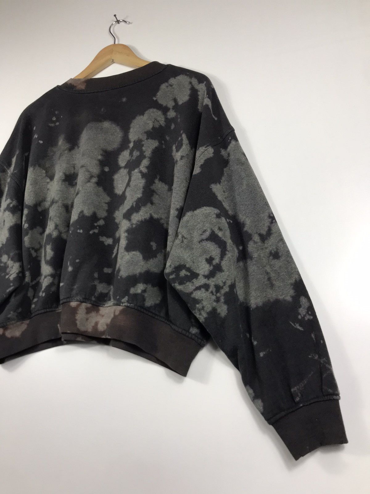 H&M 🔥Y2K H&M Nebraska America Tye Dye Cropped Sweatshirt Size XL / US 12-14 / IT 48-50 - 13 Thumbnail