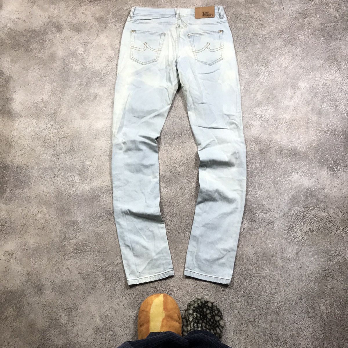 Vintage Vintage 90s Iceberg Distressed Jeans Grunge Thrashed Boxy 27 Size US 27 - 5 Thumbnail