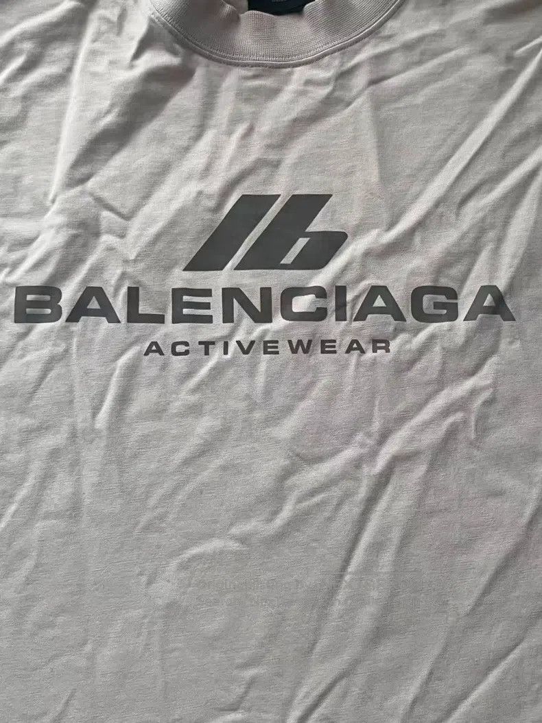 Balenciaga Balenciaga Logo Letter Print Round Neck Short Sleeve Size US S / EU 44-46 / 1 - 3 Thumbnail
