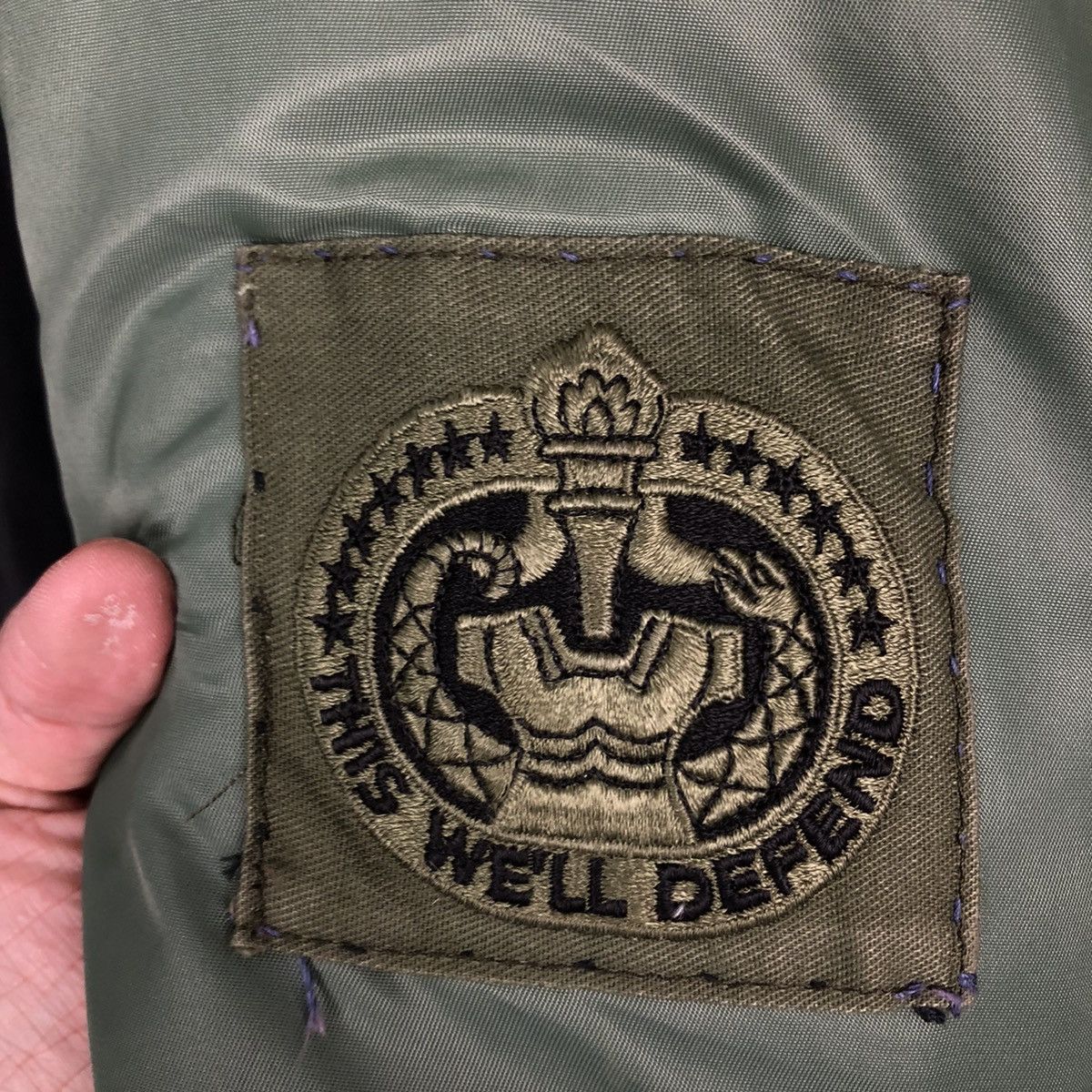 Vintage VINTAGE BOMBER JACKET DEFEND MILITARY RIOT RIOT DESIGN Size US M / EU 48-50 / 2 - 12 Thumbnail