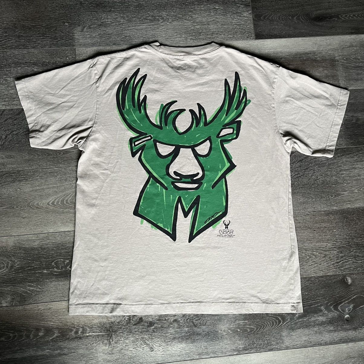 NBA × Vintage NBA Lab x Back 2 School Special B2SS Milwaukee Bucks T Shirt Size US M / EU 48-50 / 2 - 2 Thumbnail