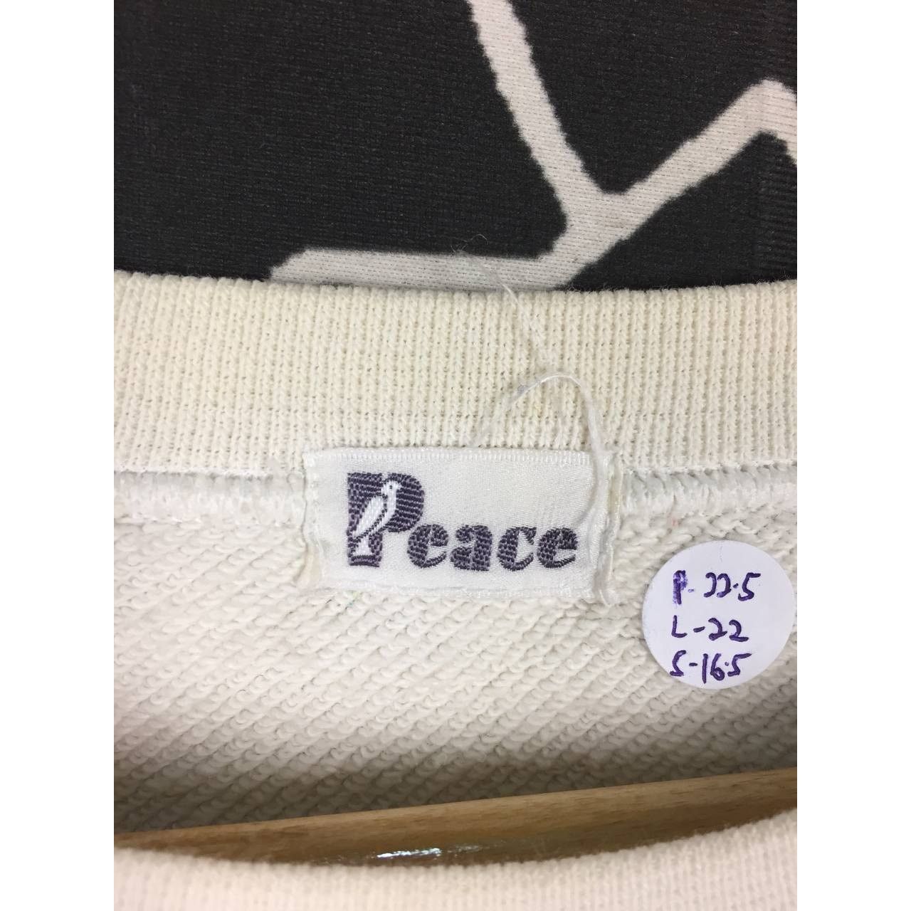 Vintage Vtg Distressed Peace On The Earth Boxy Fit Sweatshirt Size US M / EU 48-50 / 2 - 17 Thumbnail