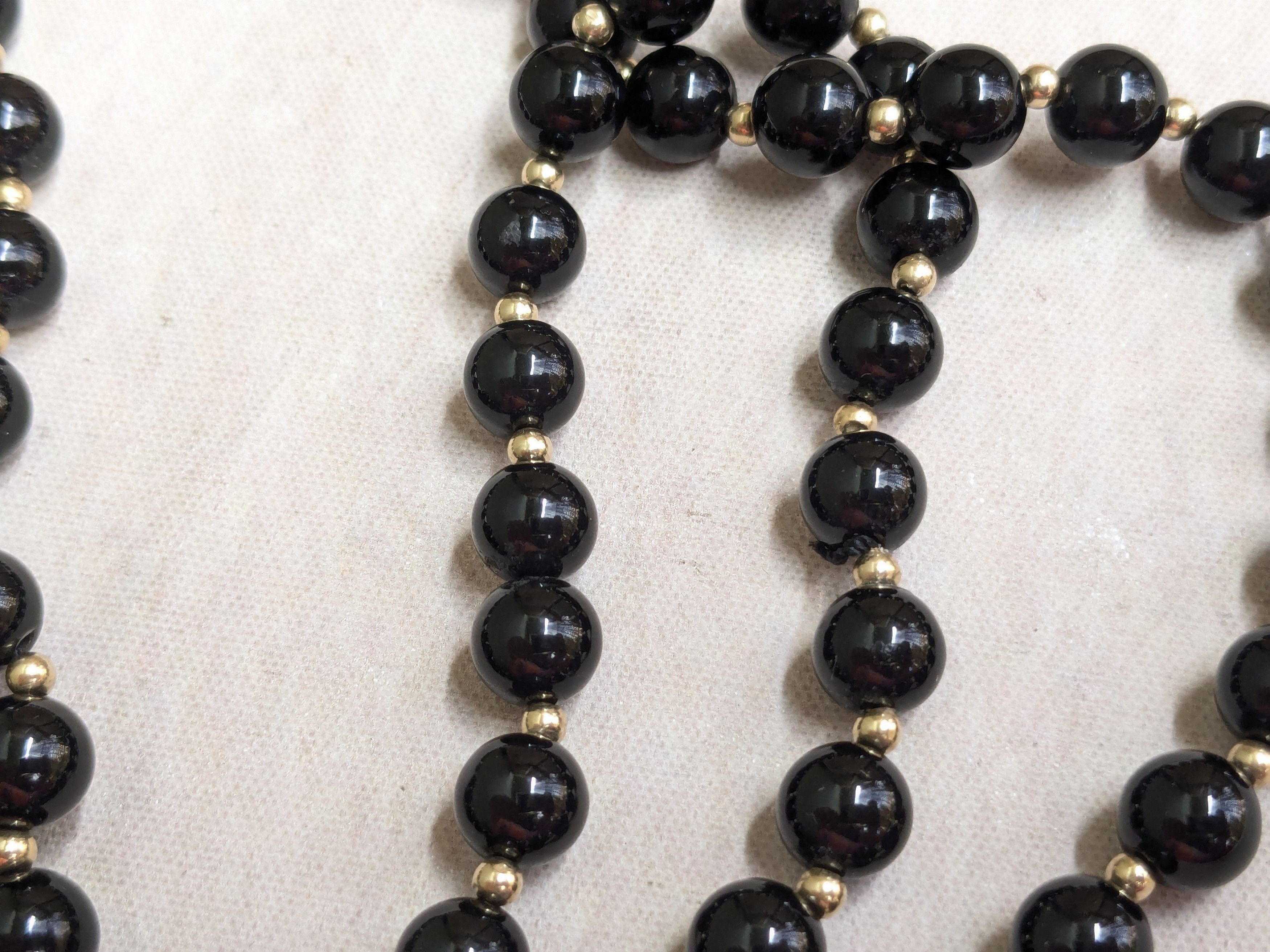 Vintage Black onyx 13k gold necklace 30" Beads Round Sphere Size ONE SIZE - 10 Thumbnail
