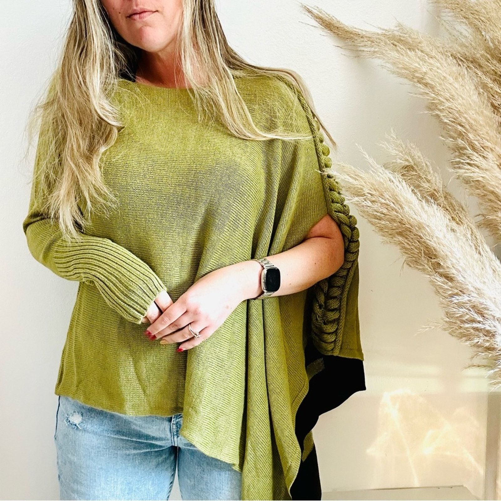 VINTAGE SANTIAGO Green Black Cashmere Pullover Sweater Cape