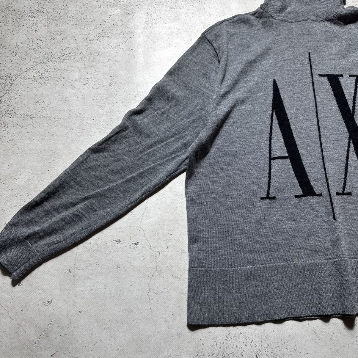 Armani Exchange lux armani exchange icon women light sweater with big logo Size US M / EU 48-50 / 2 - 4 Thumbnail