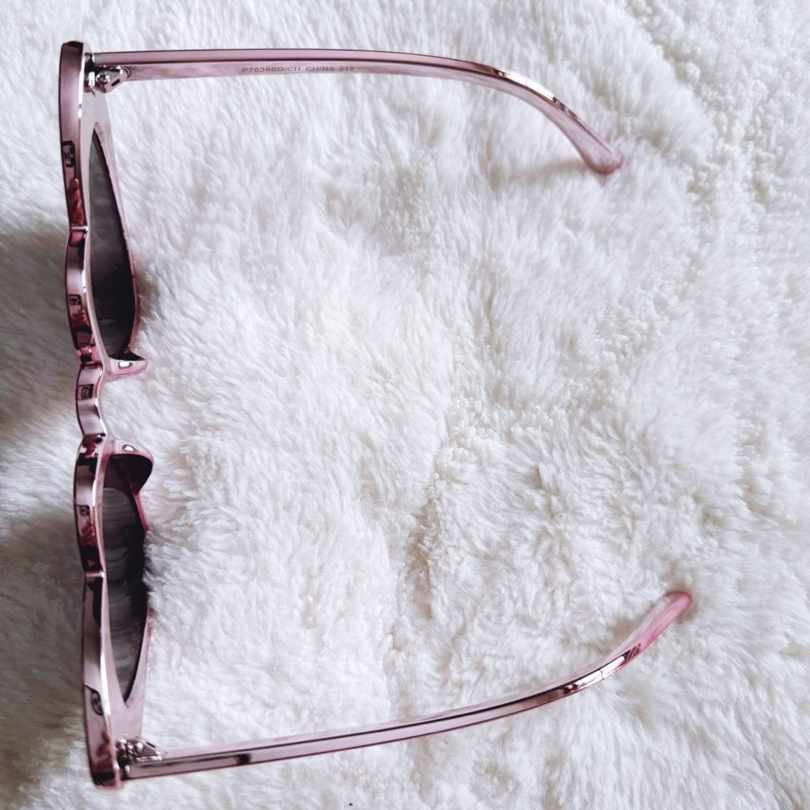 Other Addison Pink Heart-Shaped Sunglasses Size ONE SIZE - 7 Thumbnail