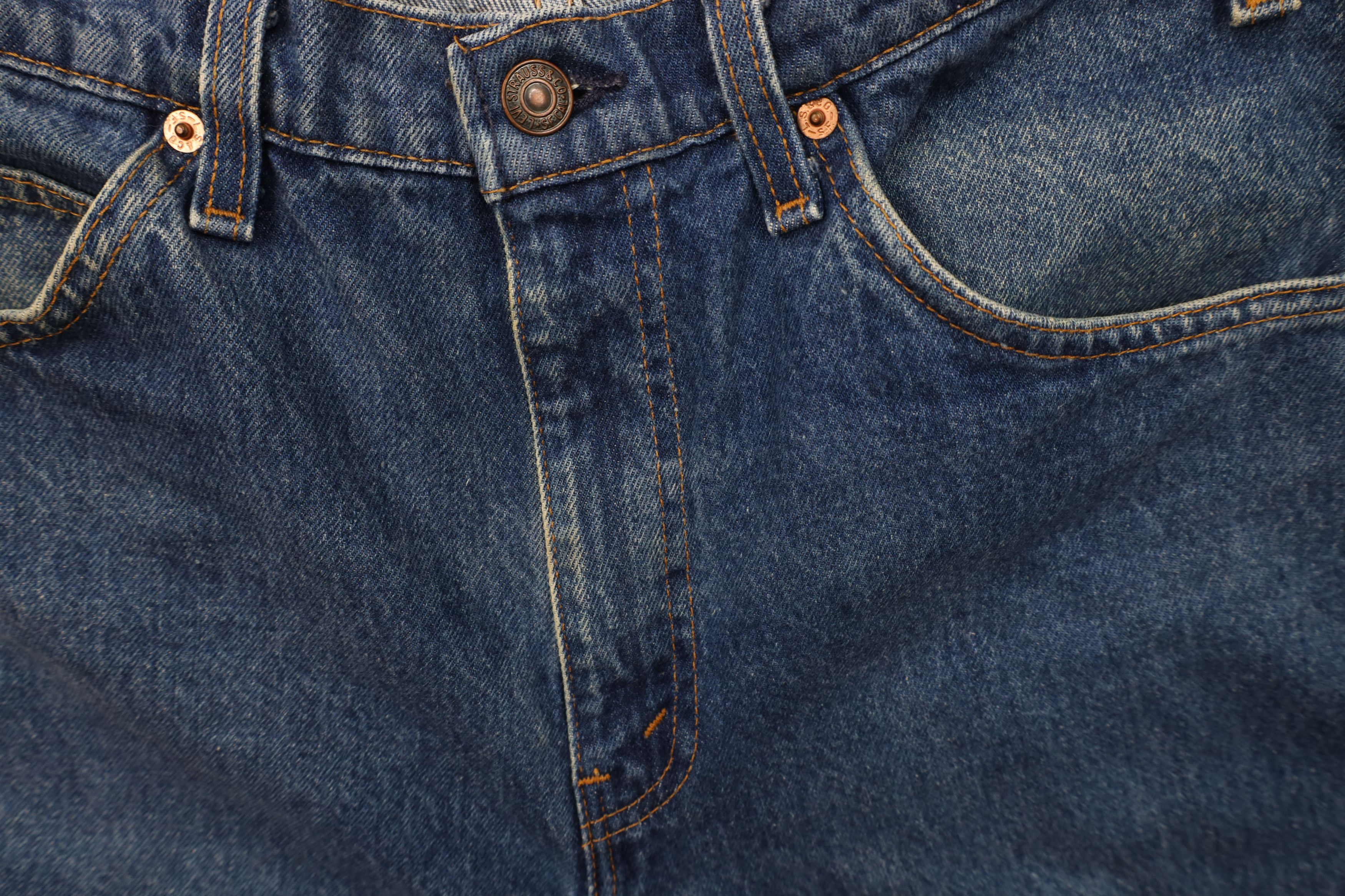 Levi's Vintage 90s Levis 517 Orange Tab Wide Leg Bootcut Jeans USA Size US 34 / EU 50 - 6 Thumbnail