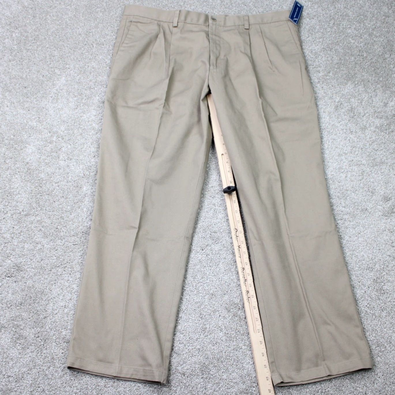 Dockers DOCKERS Signature Khaki Chino Pants Mens 38 x 29 Beige Classic Fit Flat Front Front Zip Button Pockets Stretch Size US 38 / EU 54 - 3 Thumbnail