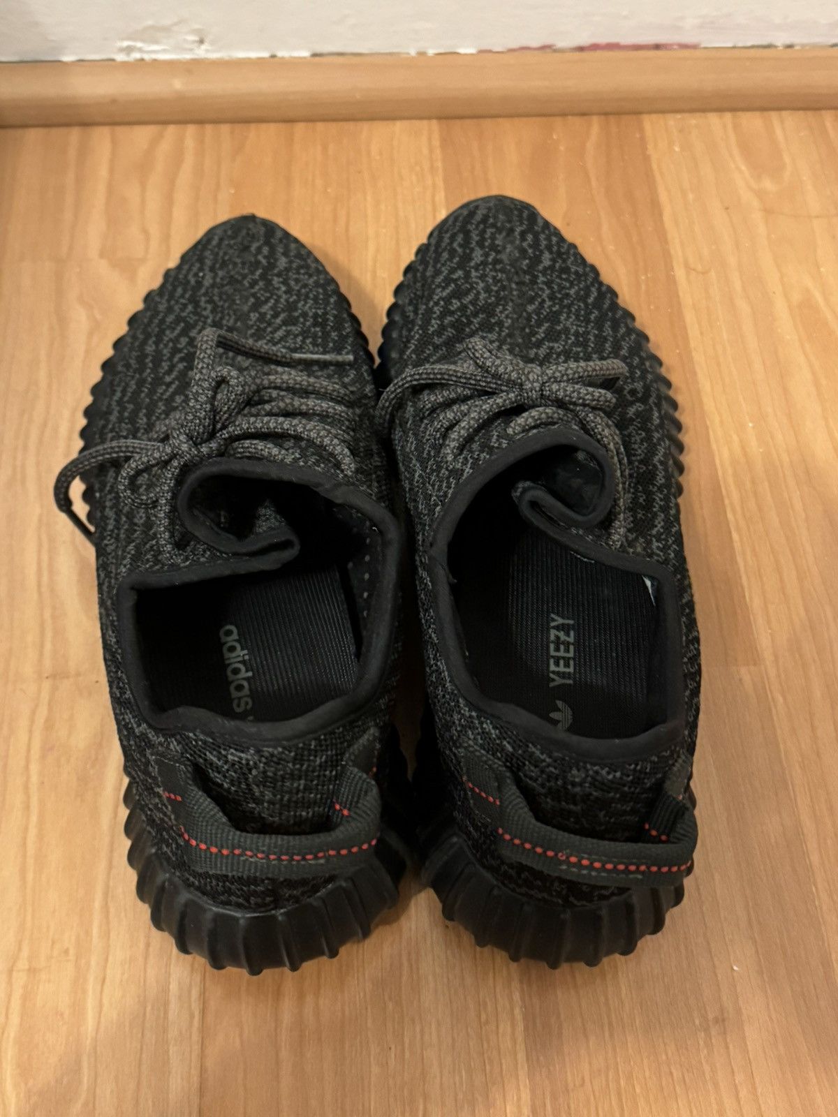 Adidas Yeezy Boost 350 Pirate Black 2016 Size US 9.5 / EU 42-43 - 3 Thumbnail