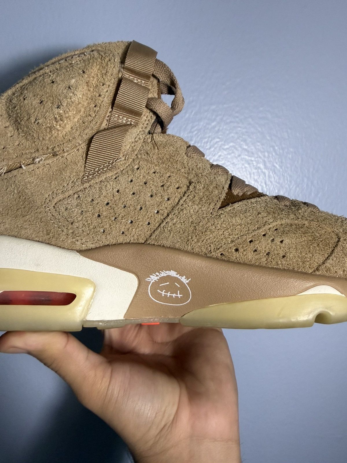 Jordan Brand × Travis Scott Jordan 6s “British Khaki” Size US 9 / EU 42 - 6 Thumbnail