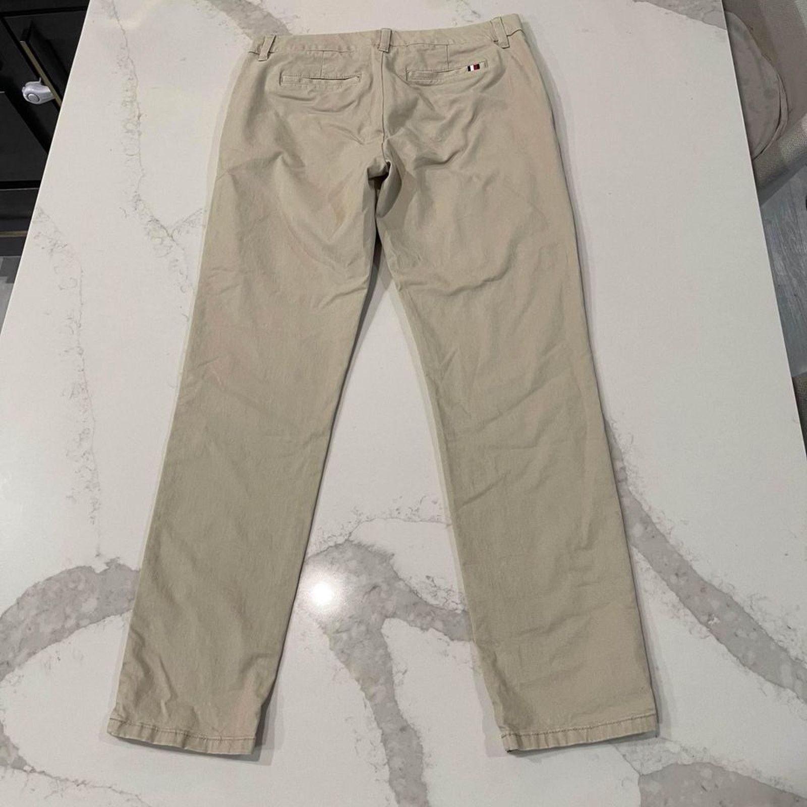 Tommy Hilfiger Tommy Hilfiger Slim Fit Solid Khaki Chino Pant Women’s 6 Size 28" / US 6 / IT 42 - 5 Thumbnail