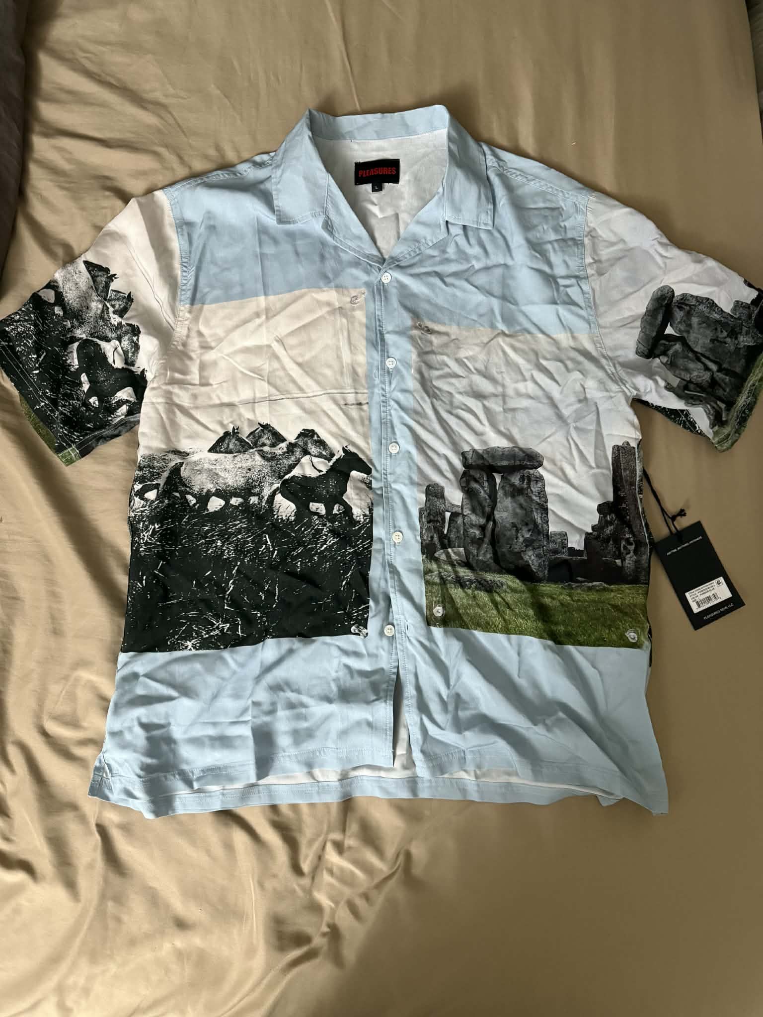 Pleasures Pleasures Stone Horse Button Down Shirt Powder Size US L / EU 52-54 / 3 - 1 Thumbnail