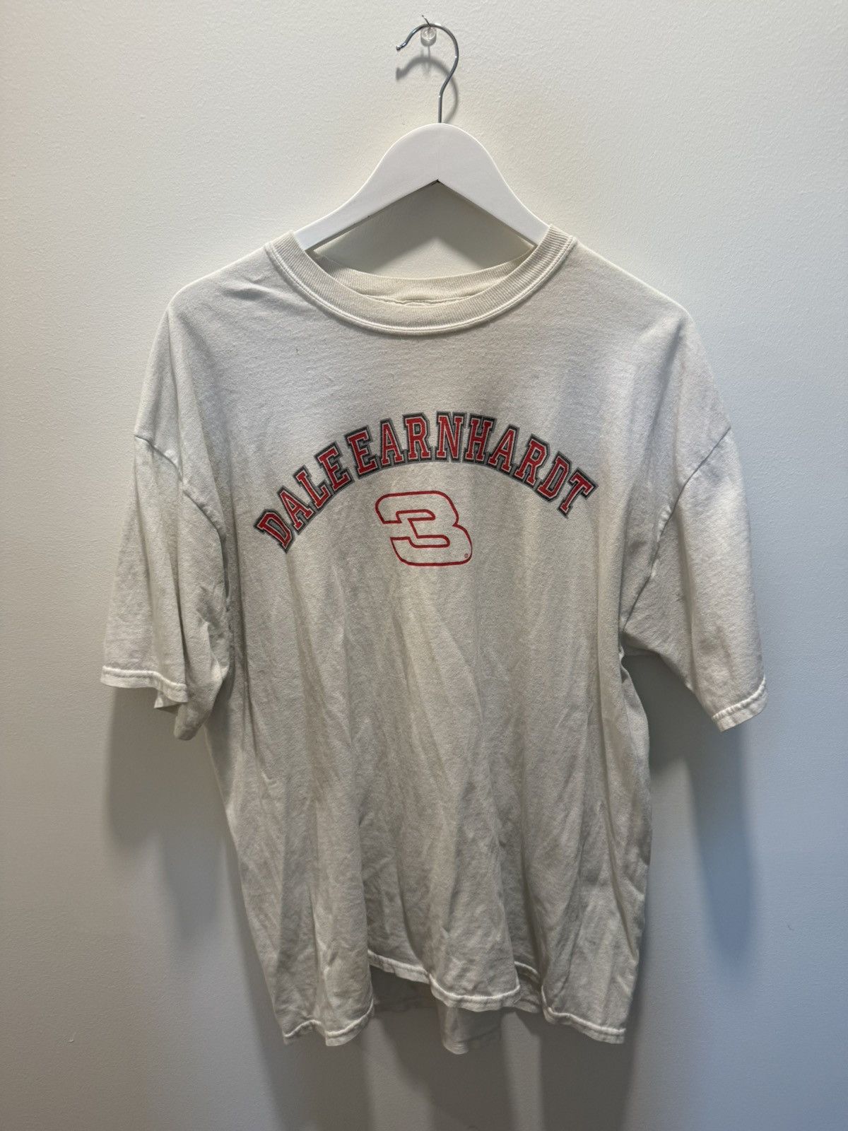 NASCAR THRASHED DALE EARNHARDT NASCAR TEE Size US XL / EU 56 / 4 - 1 Thumbnail