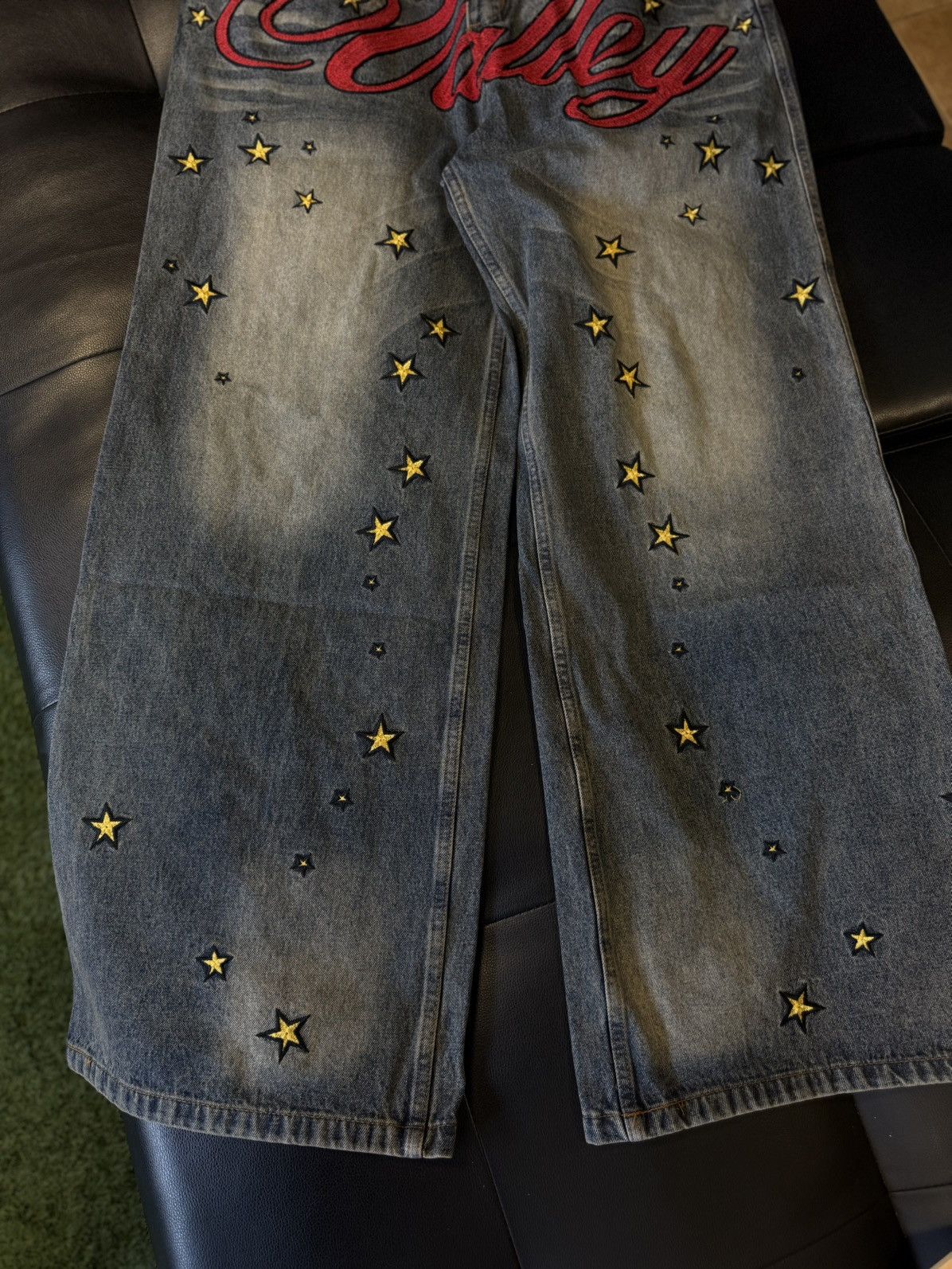 Vale Valley Star Bunny Rocket Baggy Blue Jeans Size 30 Size US 30 / EU 46 - 2 Thumbnail