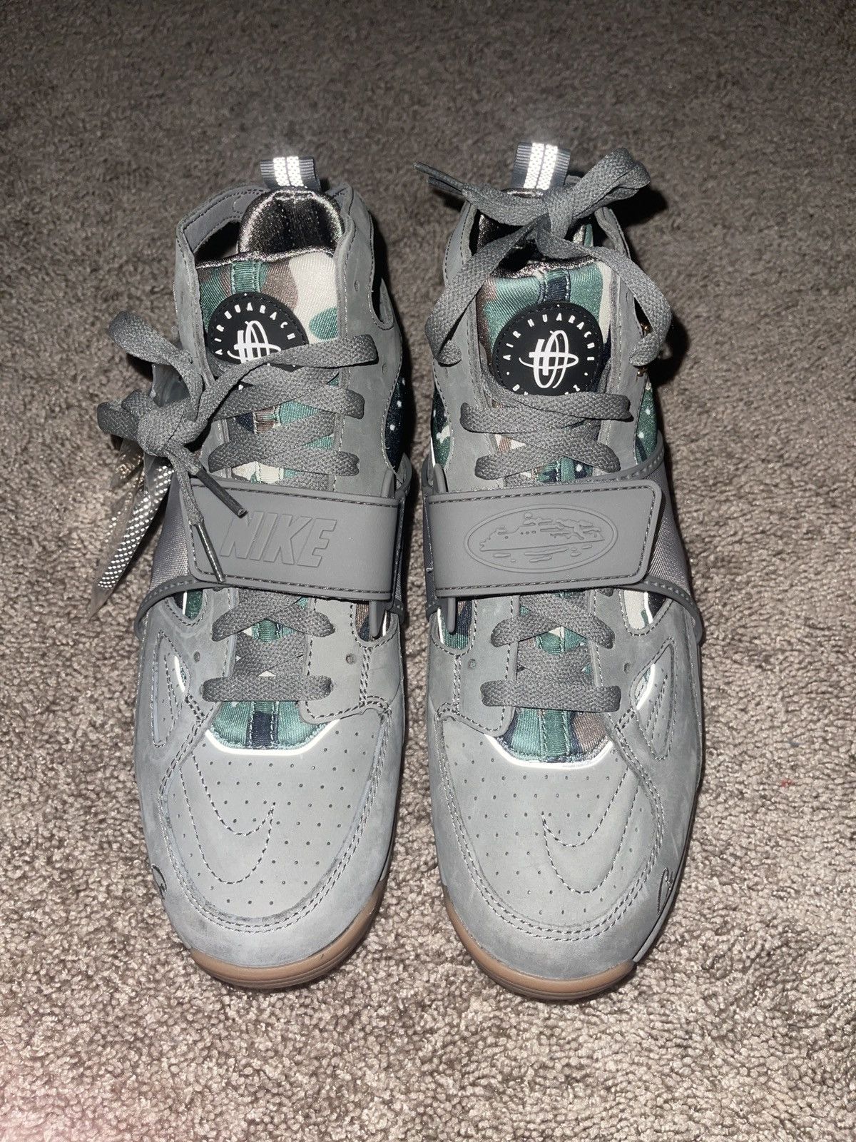 Corteiz × Nike Nike Air Trainer Huarache Corteiz Gully Grey Size US 10.5 / EU 43-44 - 4 Thumbnail