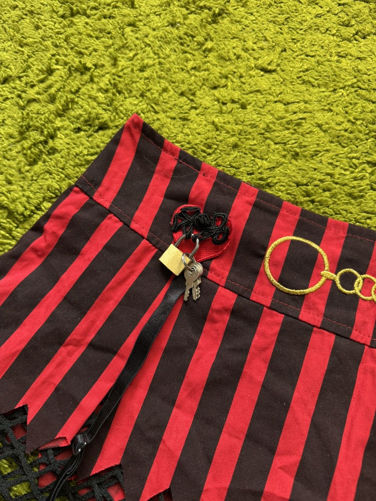 If Six Was Nine Avant Garde Y2K grunge vibe striped mesh mini skirt Size 30" / US 8 / IT 44 - 2 Thumbnail