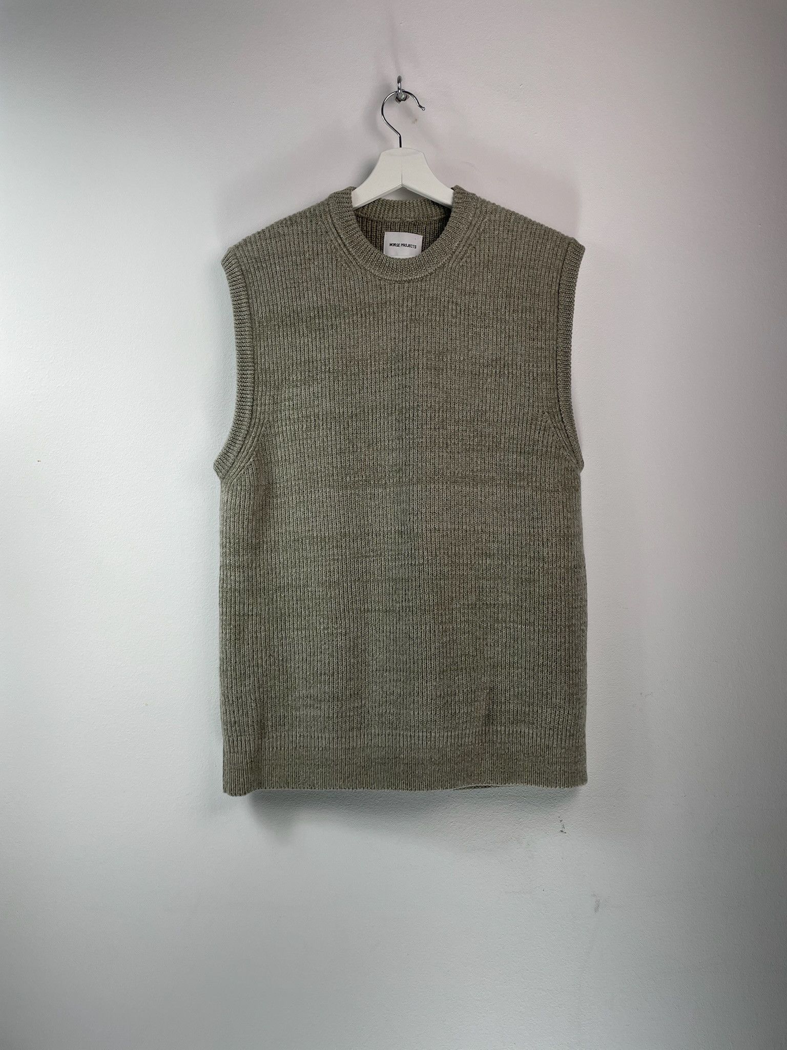 Manfred Wool Rib Vest
