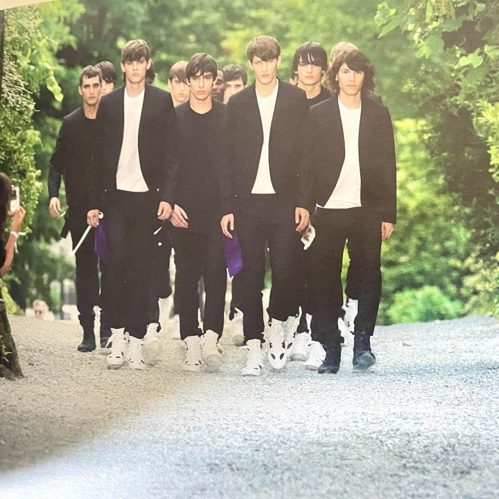 Dior × Kris Van Assche × Vintage DIOR HOMME PRINTEMPS-ÉTÉ collection lookbook catalog Size ONE SIZE - 3 Thumbnail