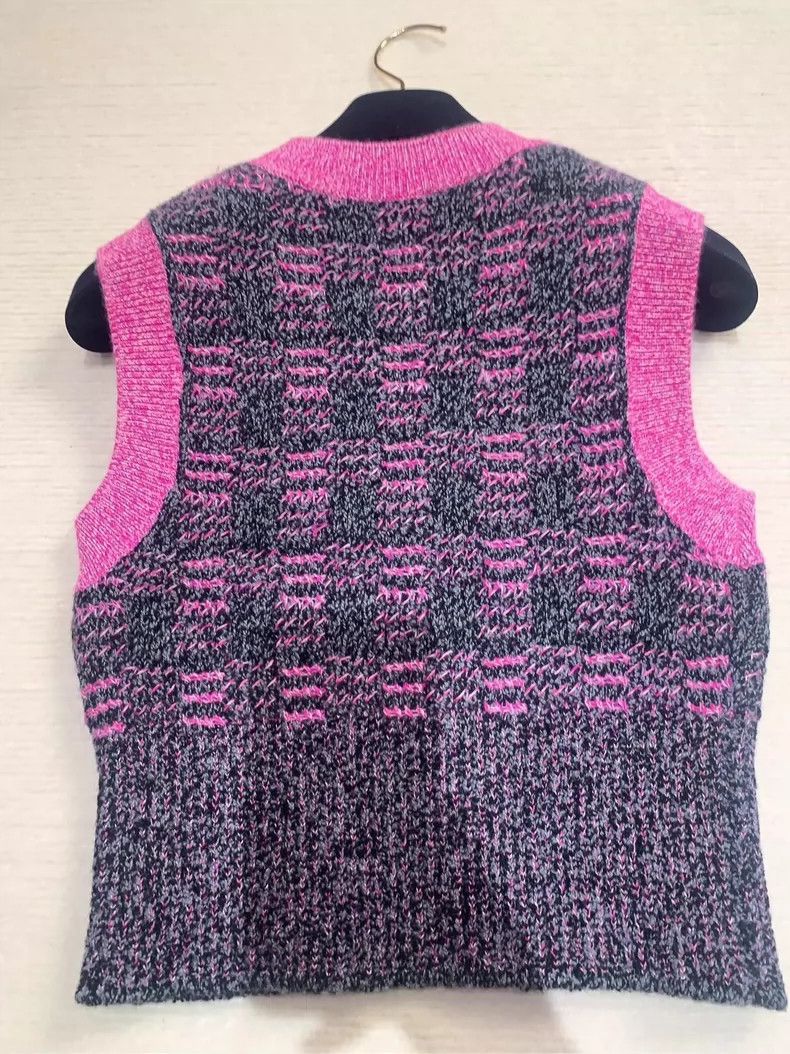 Chanel Chanel 22 Autumn Colorful Yarn Sleeveless Cashmere Knitted Size XS / US 0-2 / IT 36-38 - 5 Thumbnail