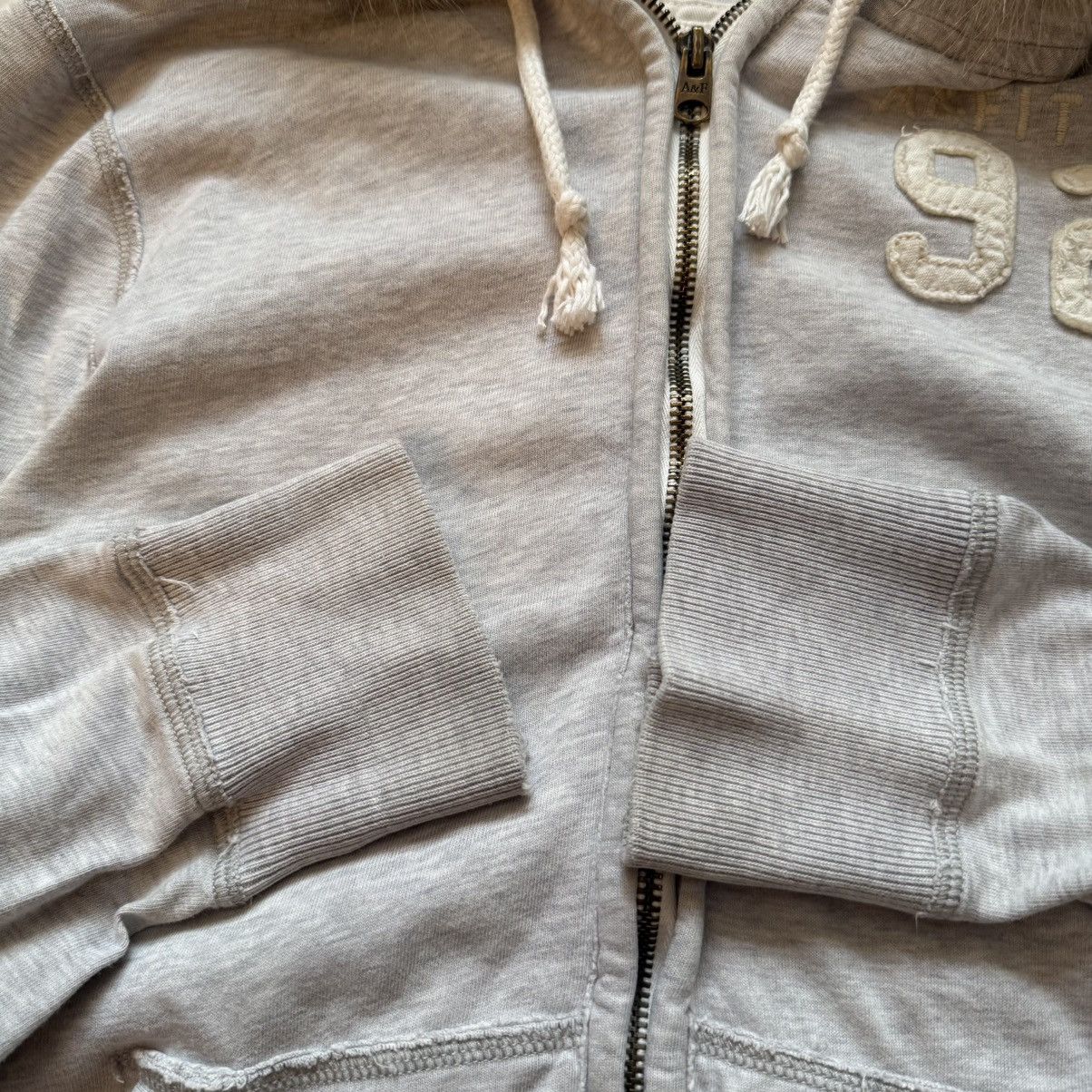 Abercrombie & Fitch 📌 Crazy Abercrombie & Fitch Mens Faux Fur Y2K Zip-Hoodie Size US S / EU 44-46 / 1 - 7 Thumbnail