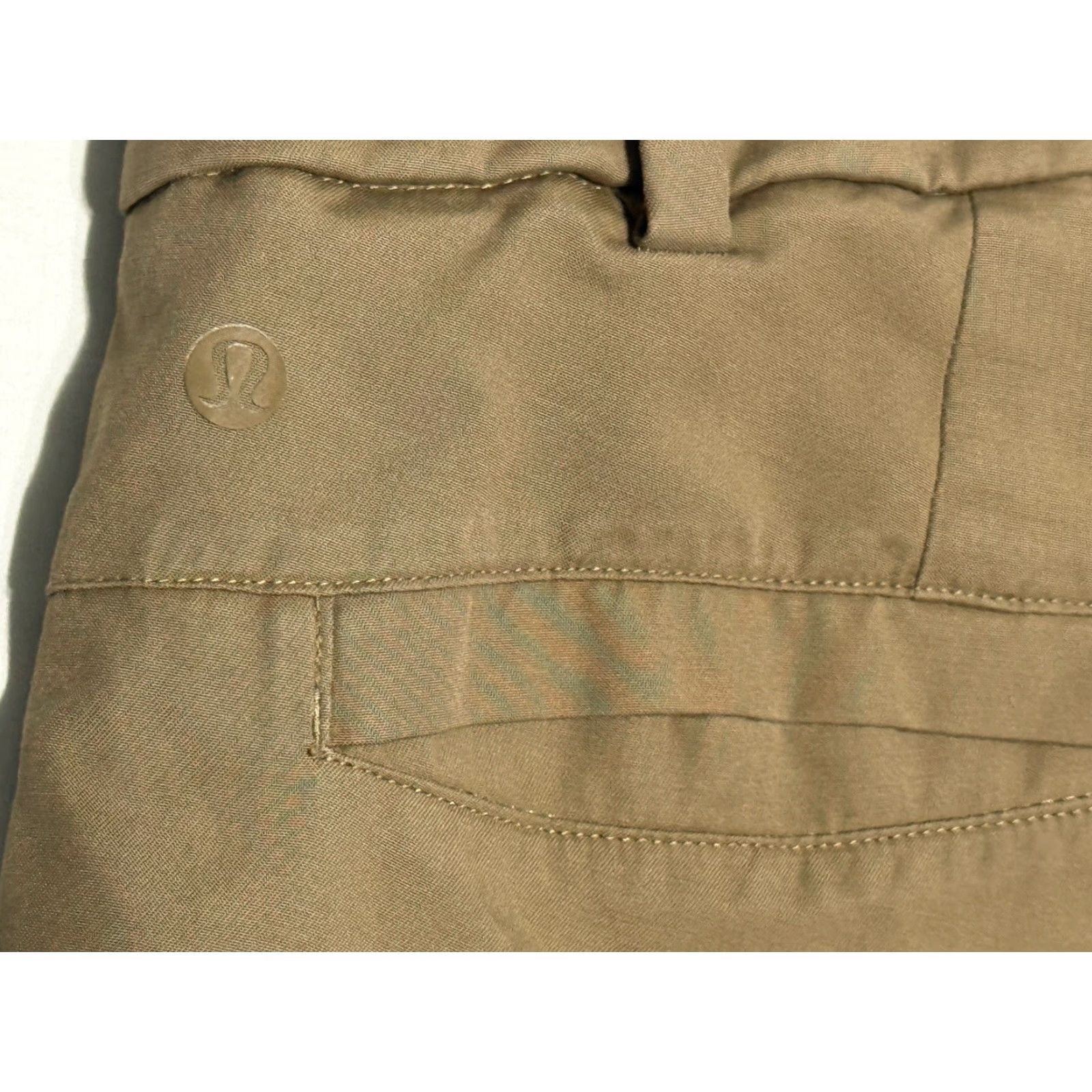 Lululemon Lululemon Pants Mens Brown Warpstreme Commission Straight Leg Flat Front 36x27.5 Logo Casual Workwear Chino Size US 36 / EU 52 - 4 Thumbnail