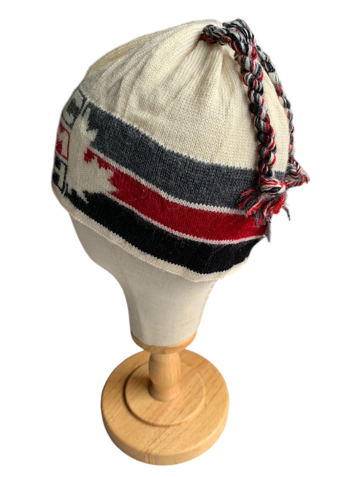 Other Made In Canada Winter Sessions Rare Design Beanie Hats Size ONE SIZE - 6 Thumbnail