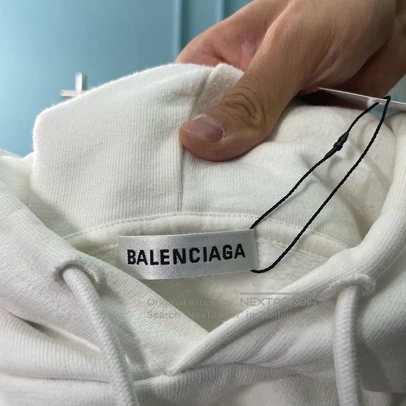 Balenciaga Balenciaga Crown white logo hoodie coat Size US M / EU 48-50 / 2 - 3 Thumbnail