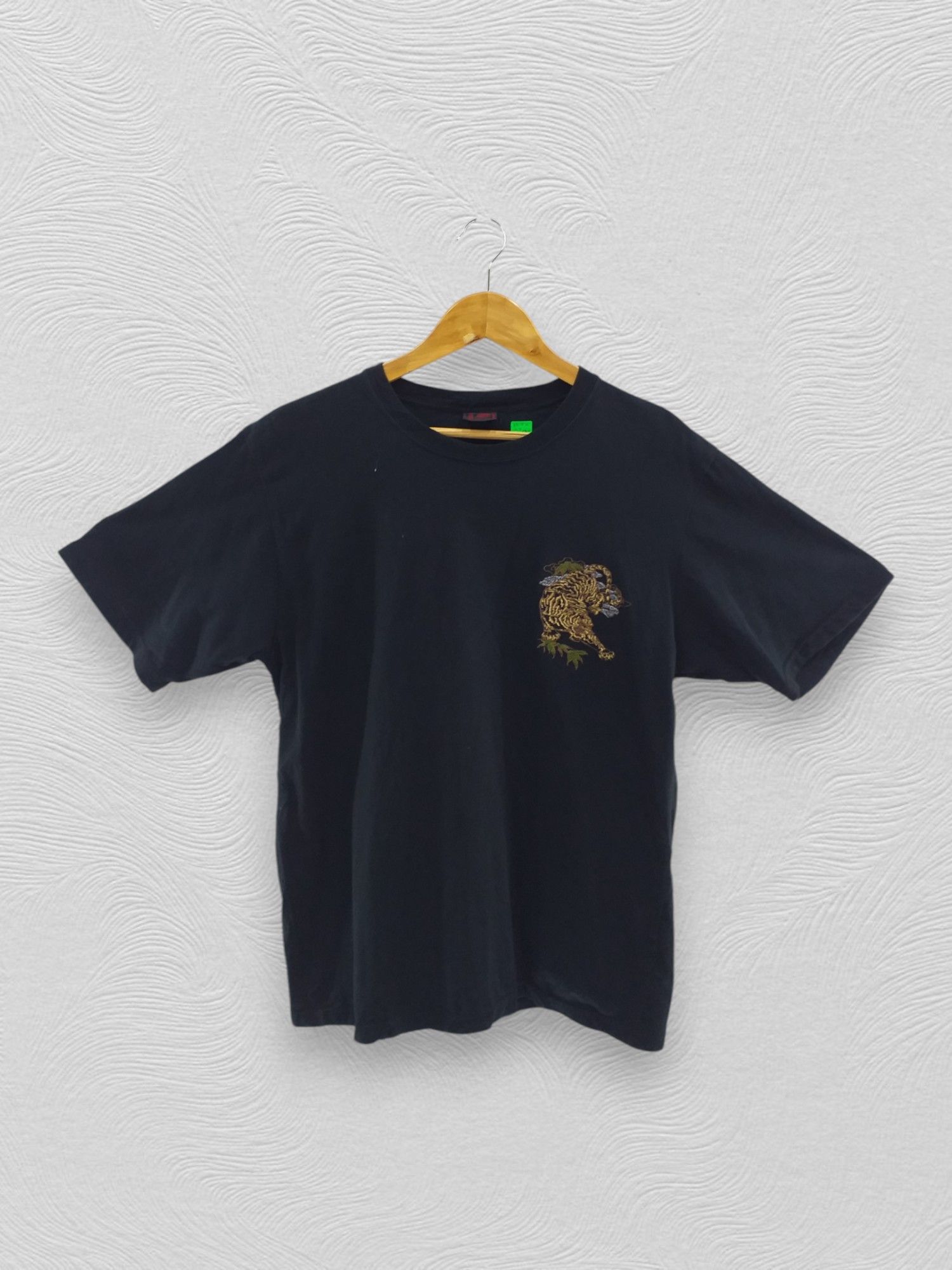 Japanese Brand Japanese Brand Sukajan Tiger Embroid Print Logo Tshirt -A055 Size US L / EU 52-54 / 3 - 2 Thumbnail