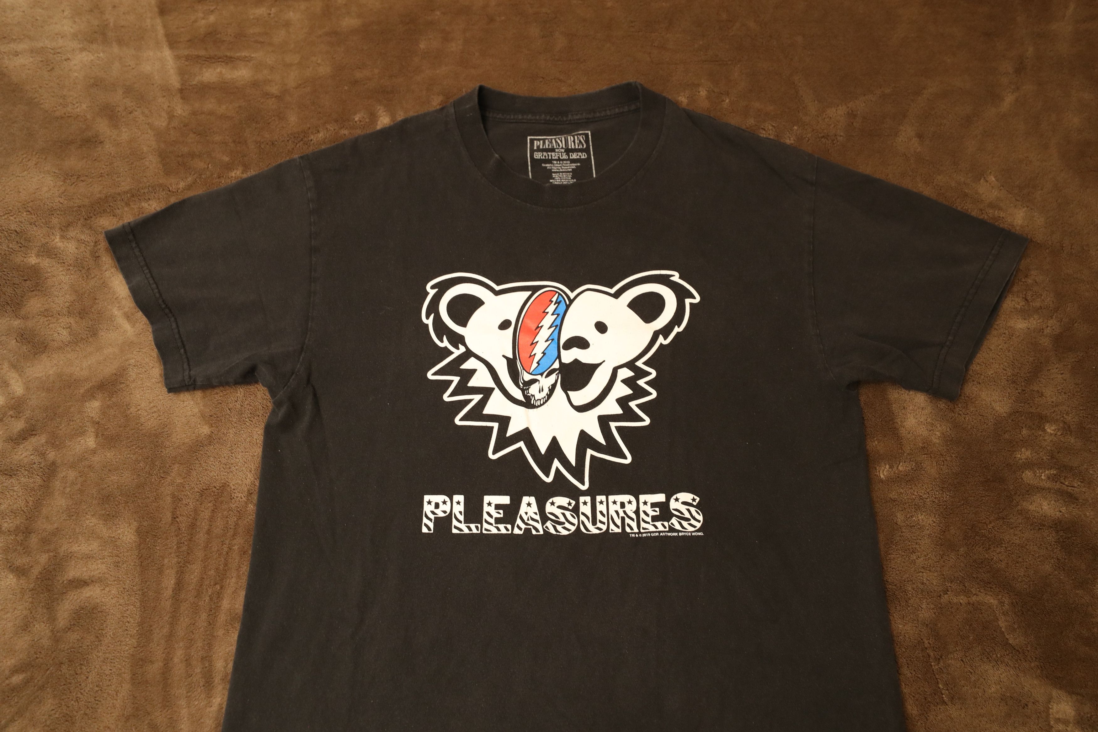 Pleasures Pleasures x Grateful Dead "Dead Inside" Tee (L) Size US L / EU 52-54 / 3 - 3 Thumbnail