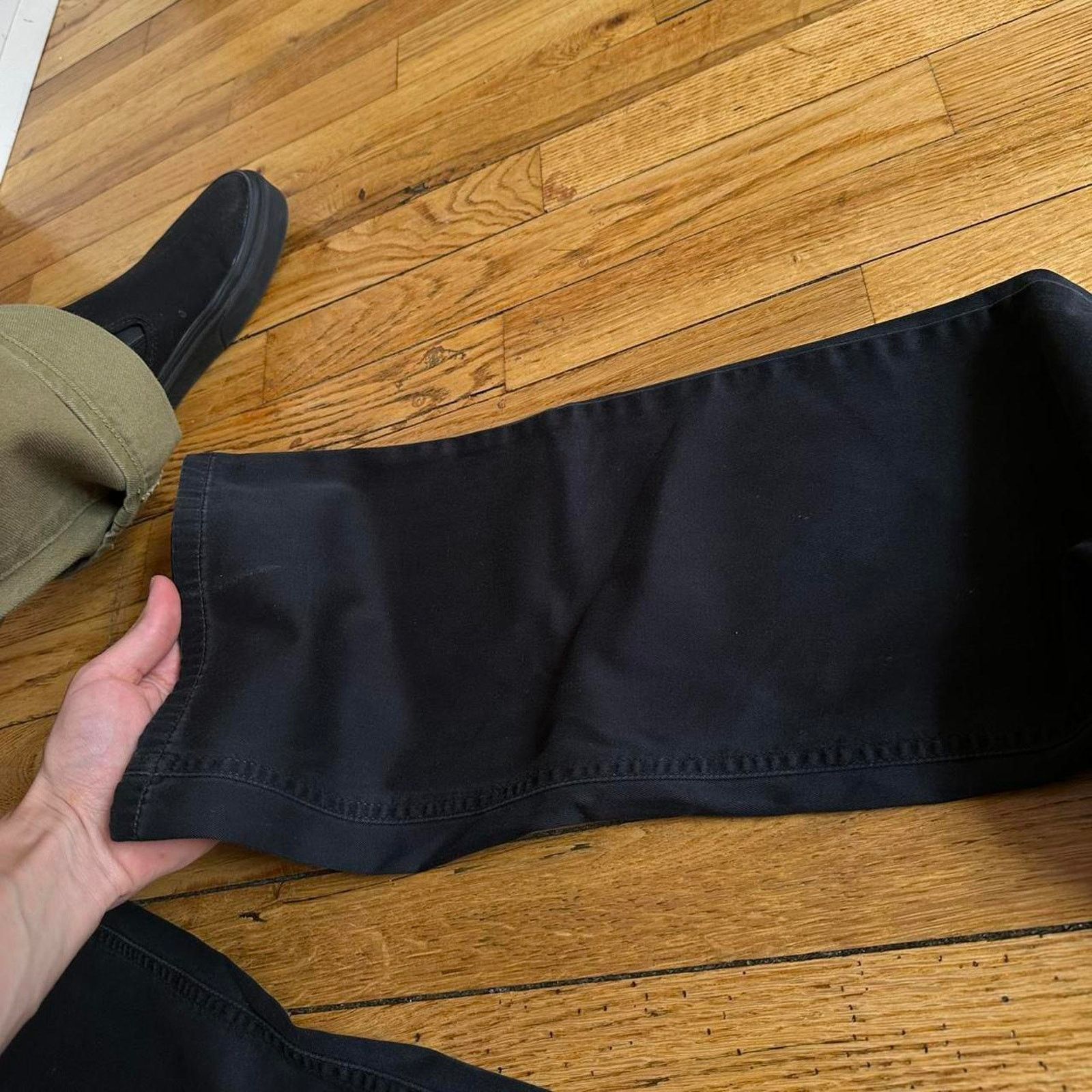 Levi's × Vintage Vintage 90s Y2K Black Low Rise Flare Levi’s Silvertab Pants Size 27" / US 4 / IT 40 - 4 Thumbnail