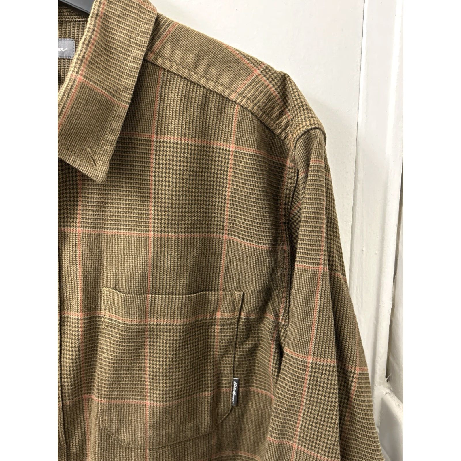 Eddie Bauer Eddie Bauer Button-Up Shirt Mens L Brown Plaid Houndstooth Flannel Long Sleeve Size US L / EU 52-54 / 3 - 4 Thumbnail