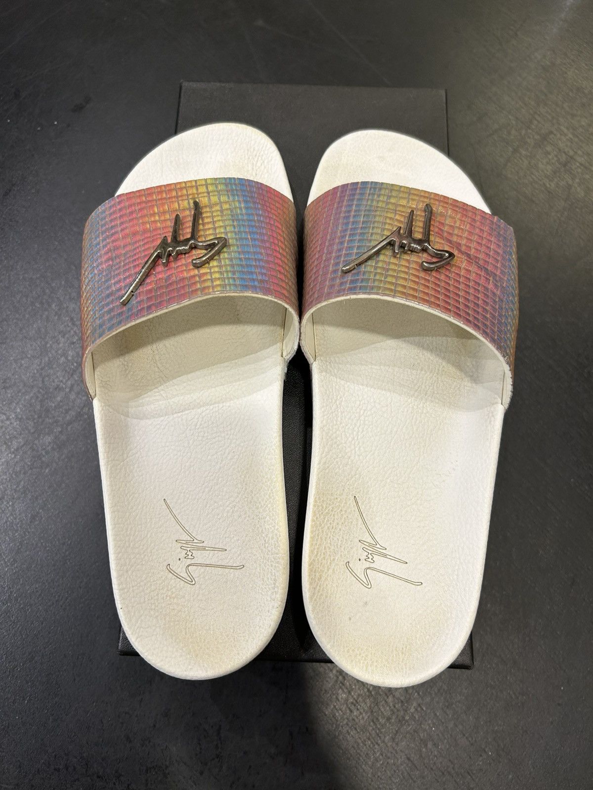 Giuseppe Zanotti Giuseppe Zanotti Logo Slides Size US 11 / EU 44 - 5 Thumbnail