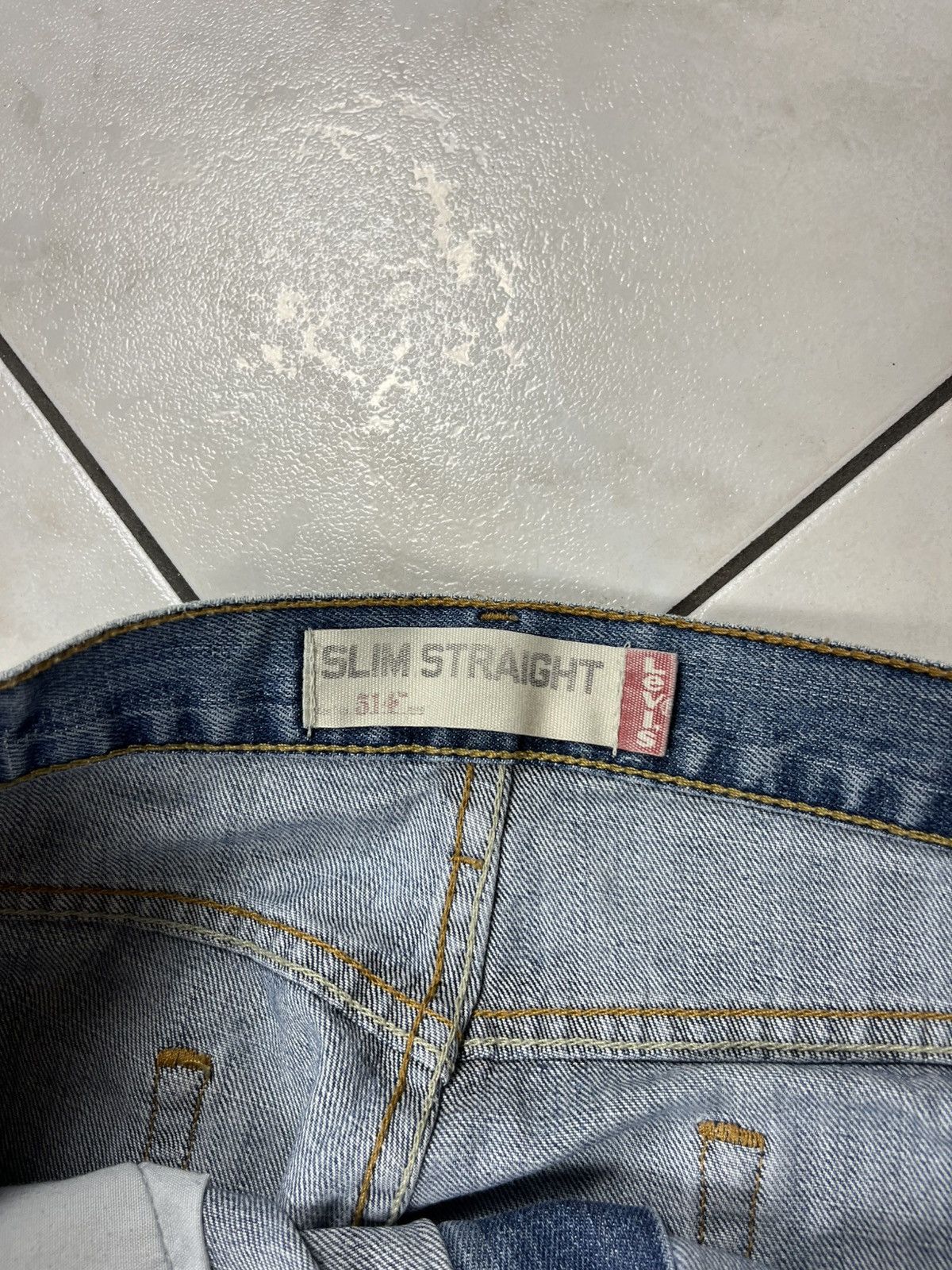 Levi's × Vintage Vintage Levi’s 514 slim straight distressed jeans y2k pants Size US 34 / EU 50 - 13 Thumbnail