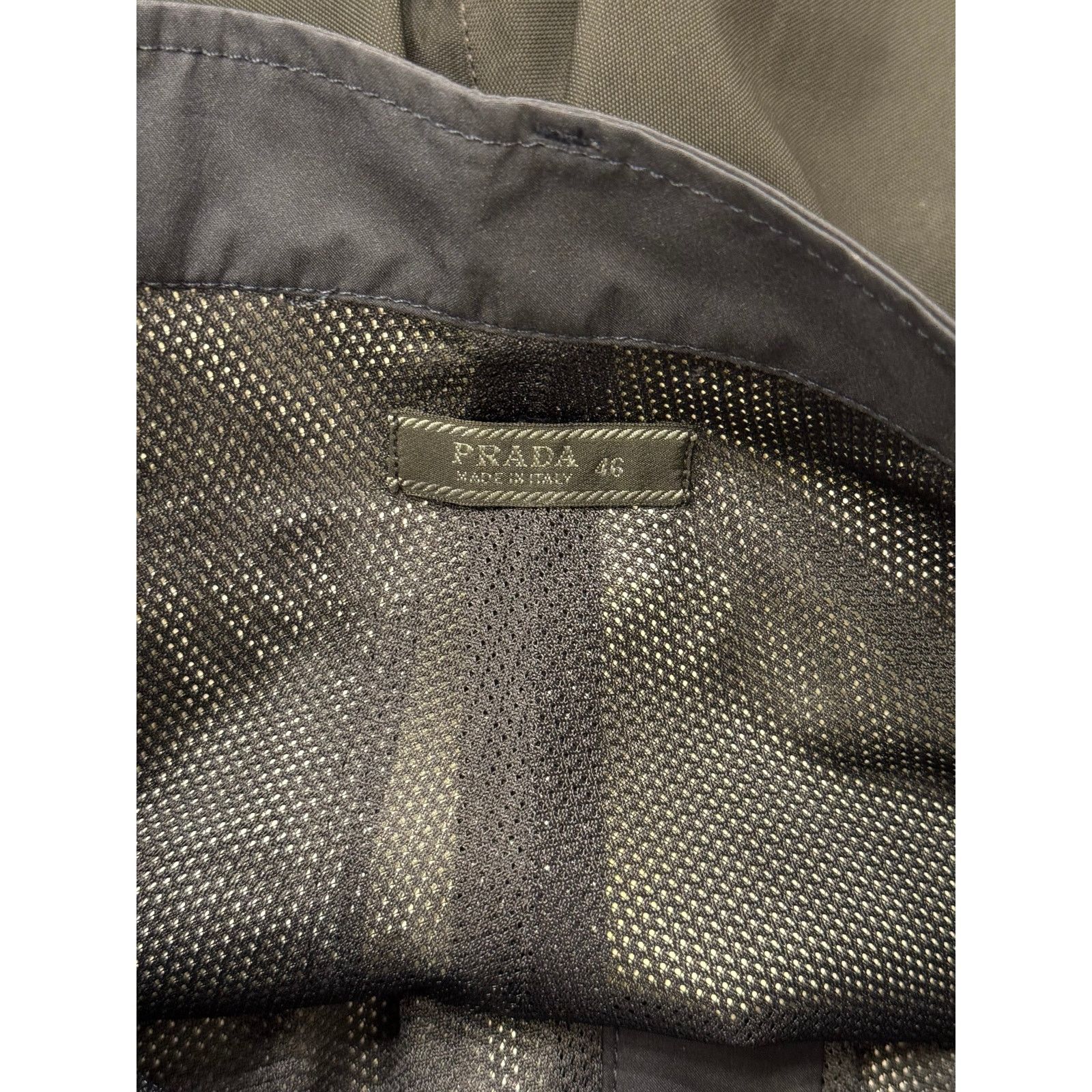 Prada Prada luna rossa technical sailing shorts Size US 30 / EU 46 - 5 Thumbnail