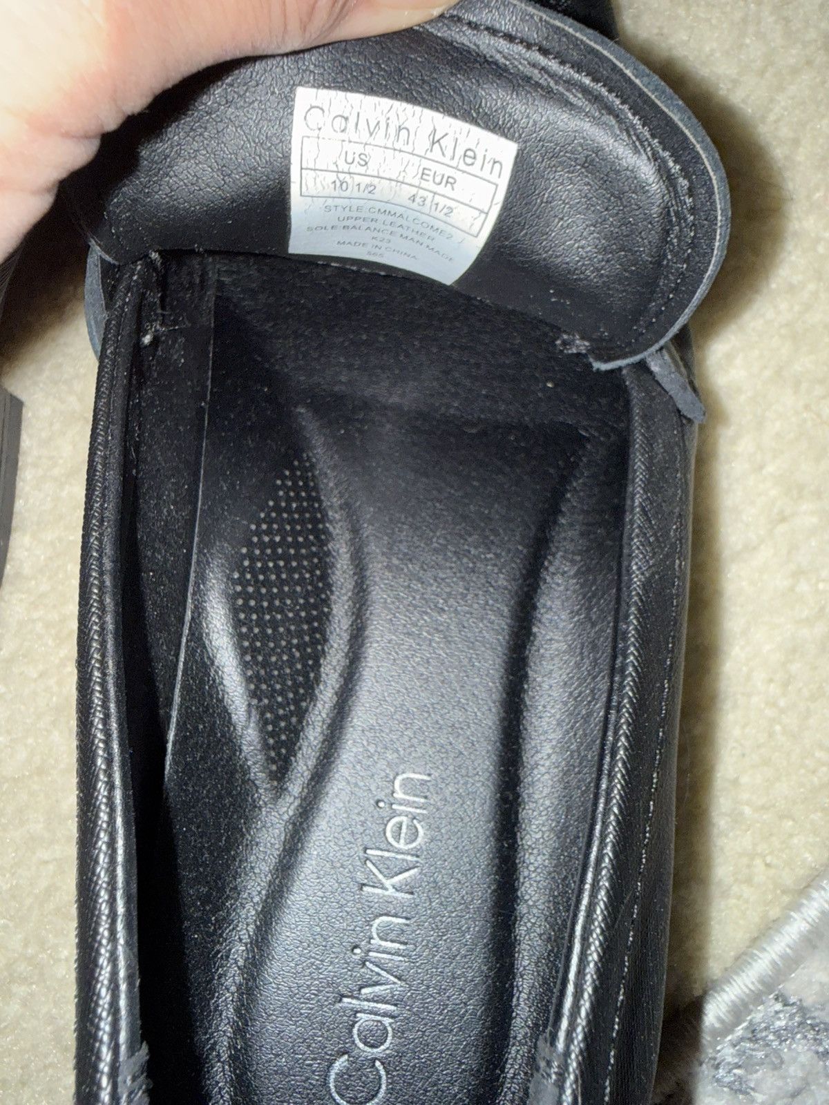 Calvin Klein Calvin Men's Malcome Slip-on Dress Shoes size 10,5 Size US 10.5 / EU 43-44 - 8 Thumbnail